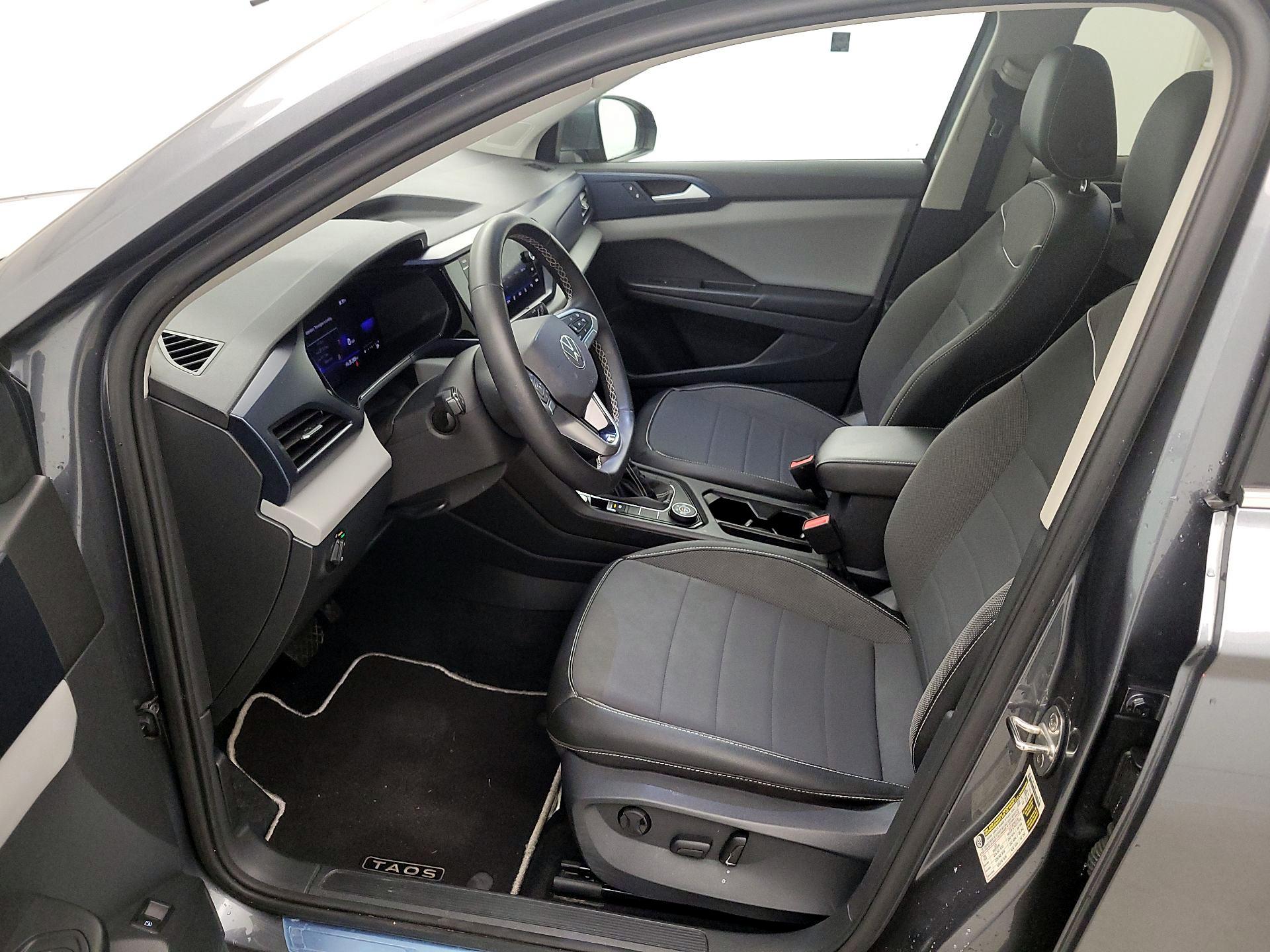 Thumbnail: 2023 Volkswagen Taos - 11