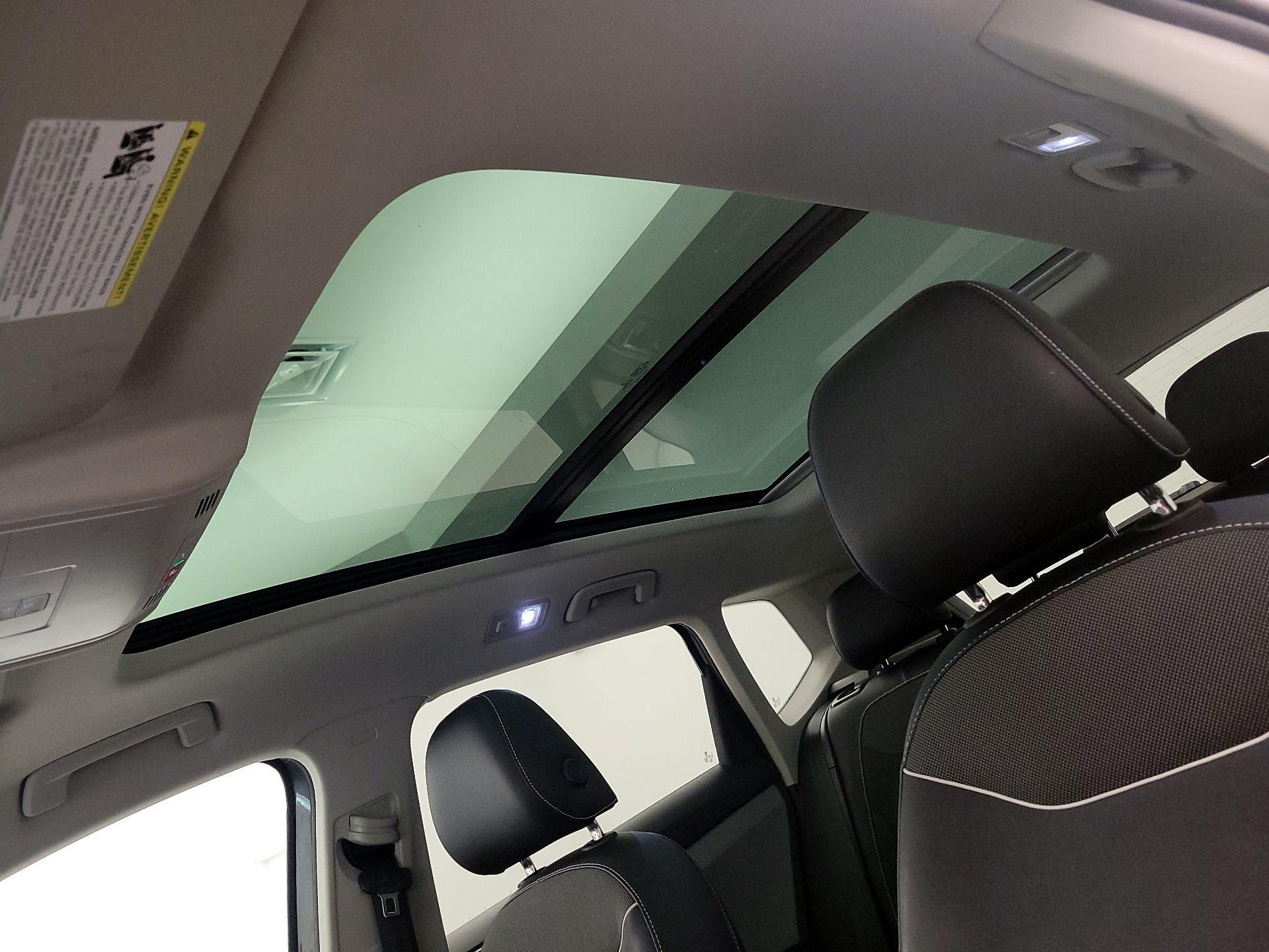 Thumbnail: 2023 Volkswagen Taos - 19