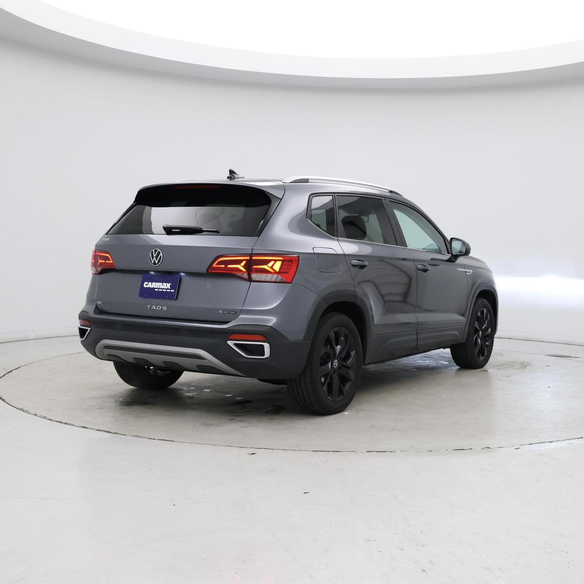 Thumbnail: 2023 Volkswagen Taos - 8