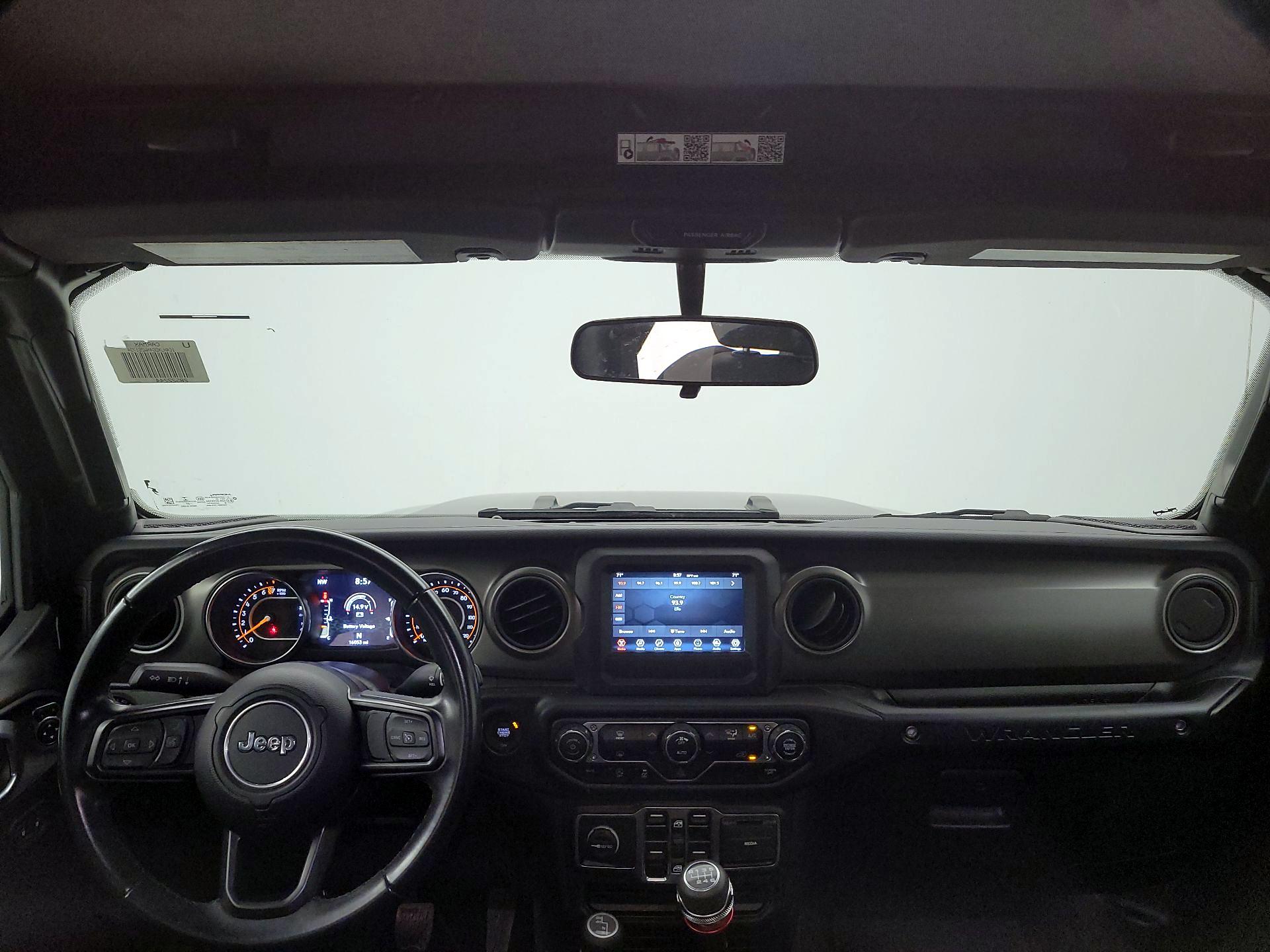 Thumbnail: 2022 Jeep Wrangler - 9