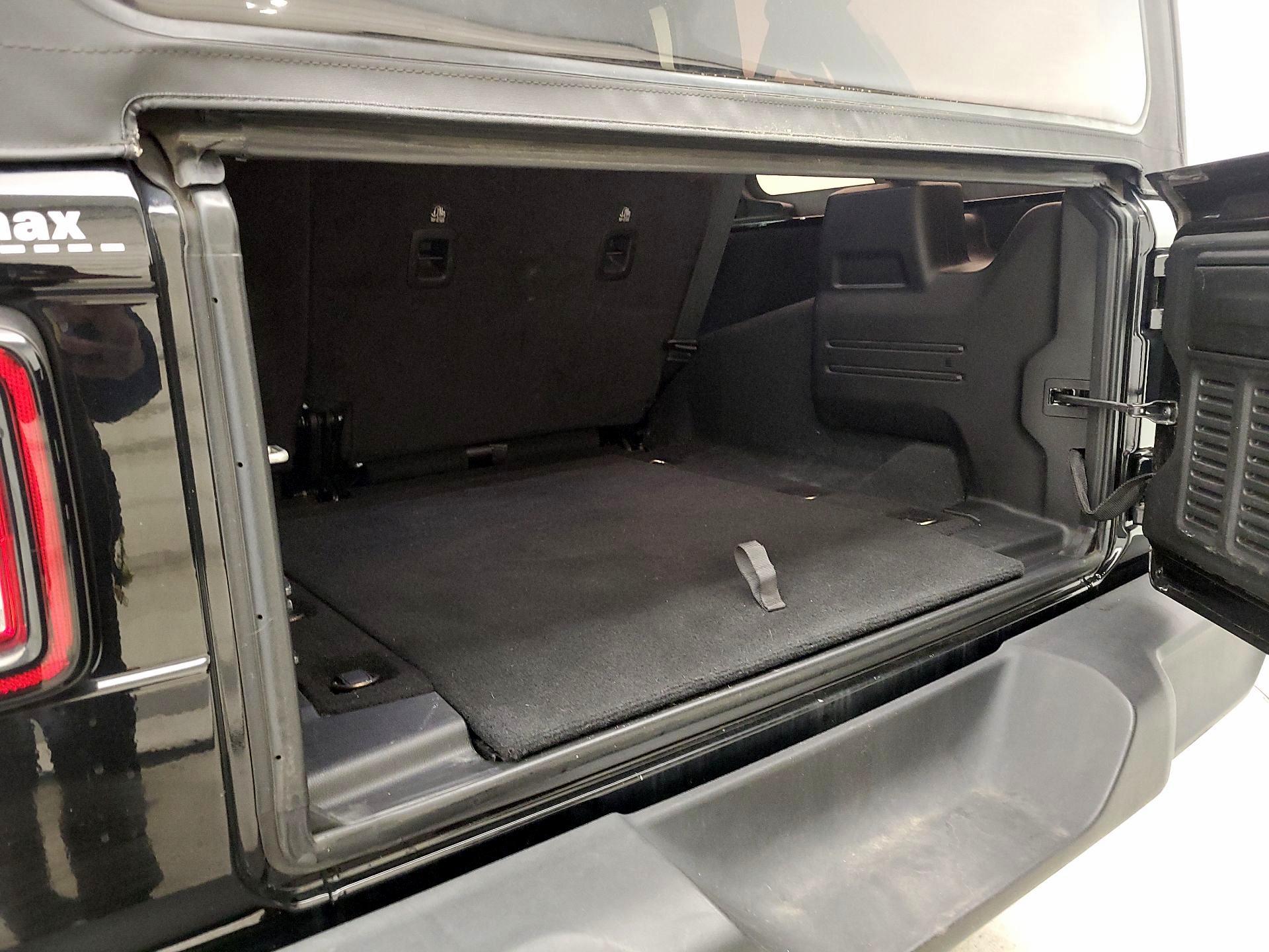 Thumbnail: 2022 Jeep Wrangler - 20