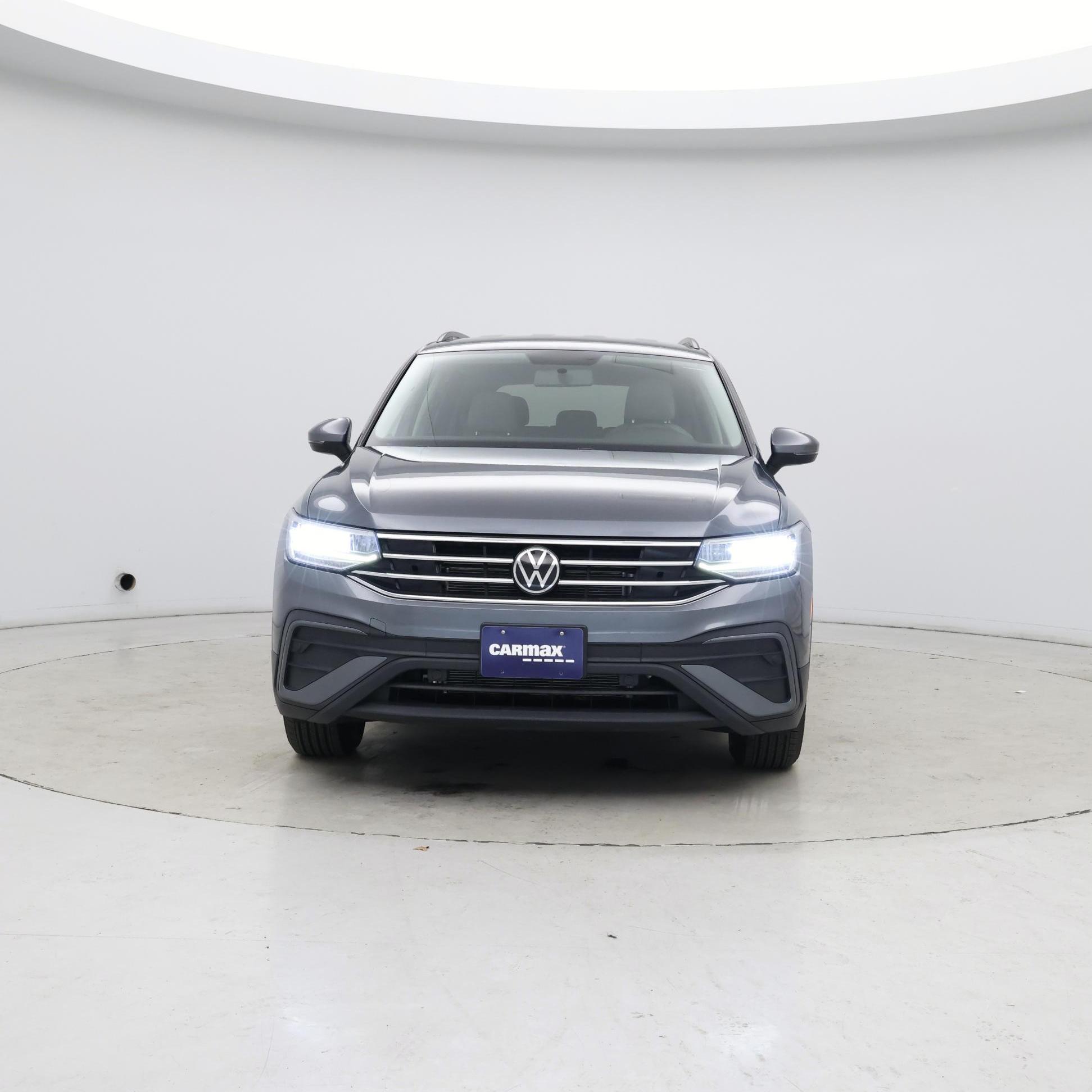 Thumbnail: 2022 Volkswagen Tiguan - 5