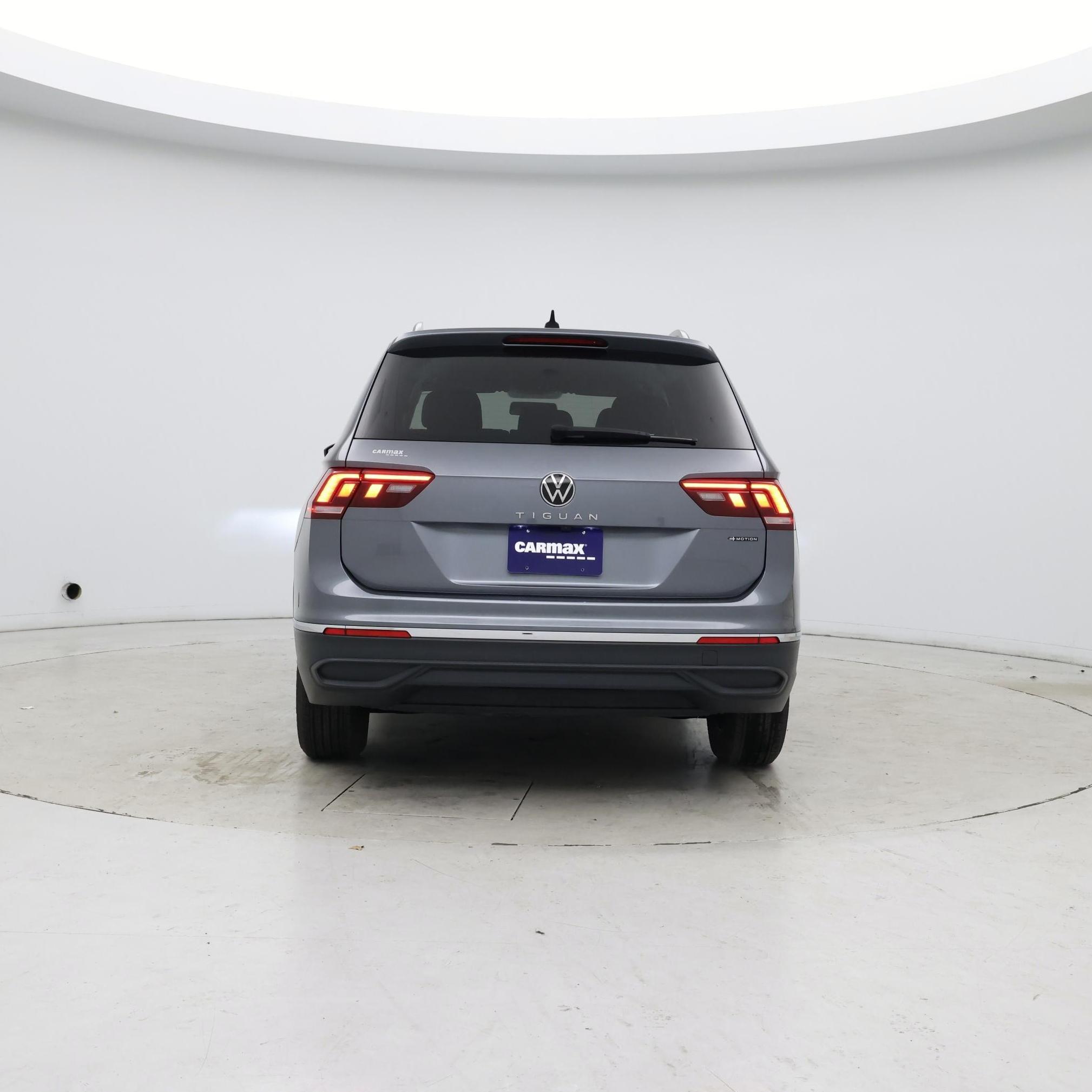 Thumbnail: 2022 Volkswagen Tiguan - 6