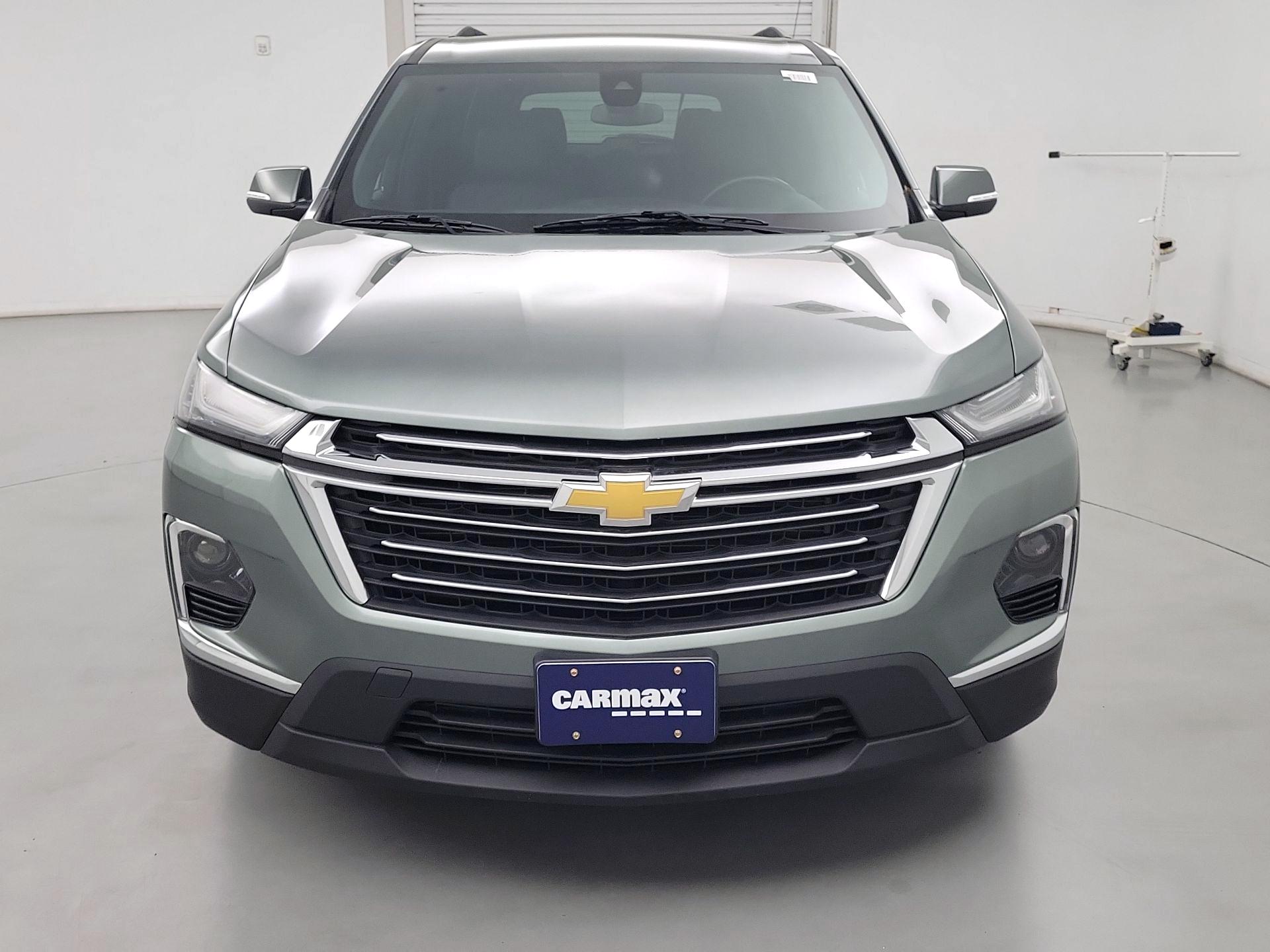 Thumbnail: 2023 Chevrolet Traverse - 2