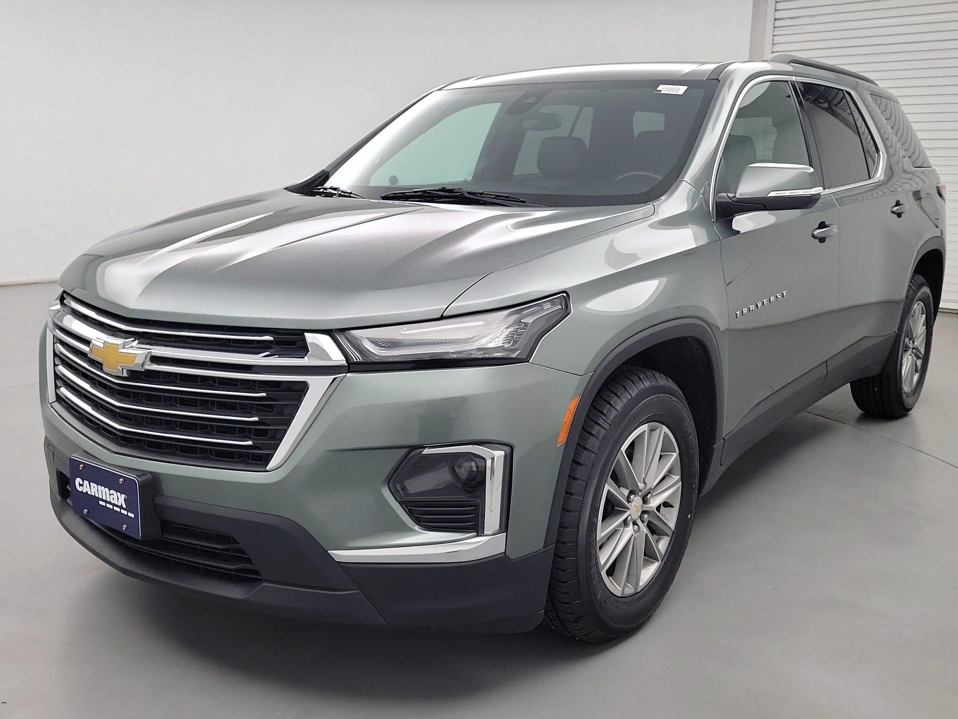 Thumbnail: 2023 Chevrolet Traverse - 3