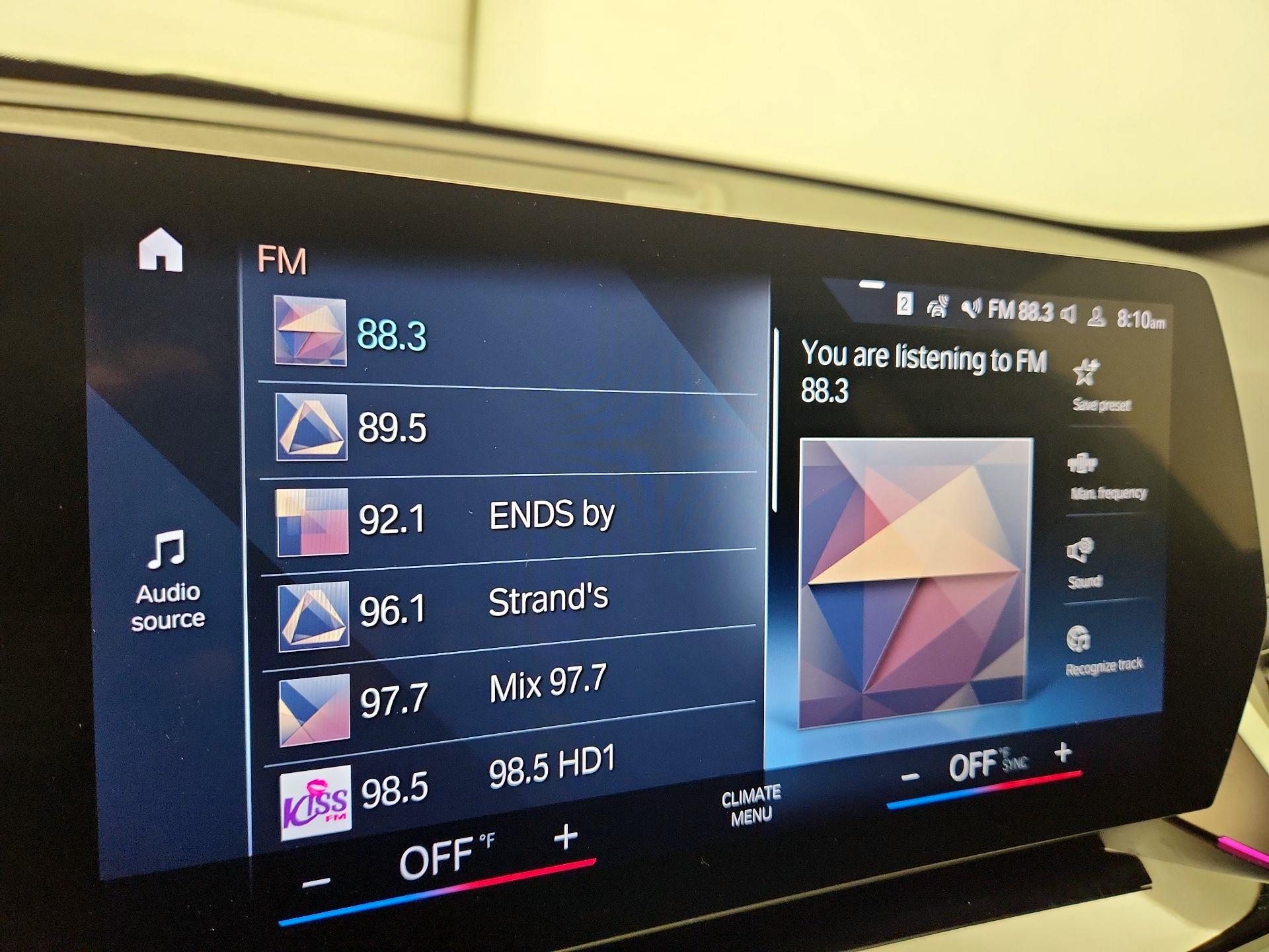 Thumbnail: 2023 BMW X1 - 16