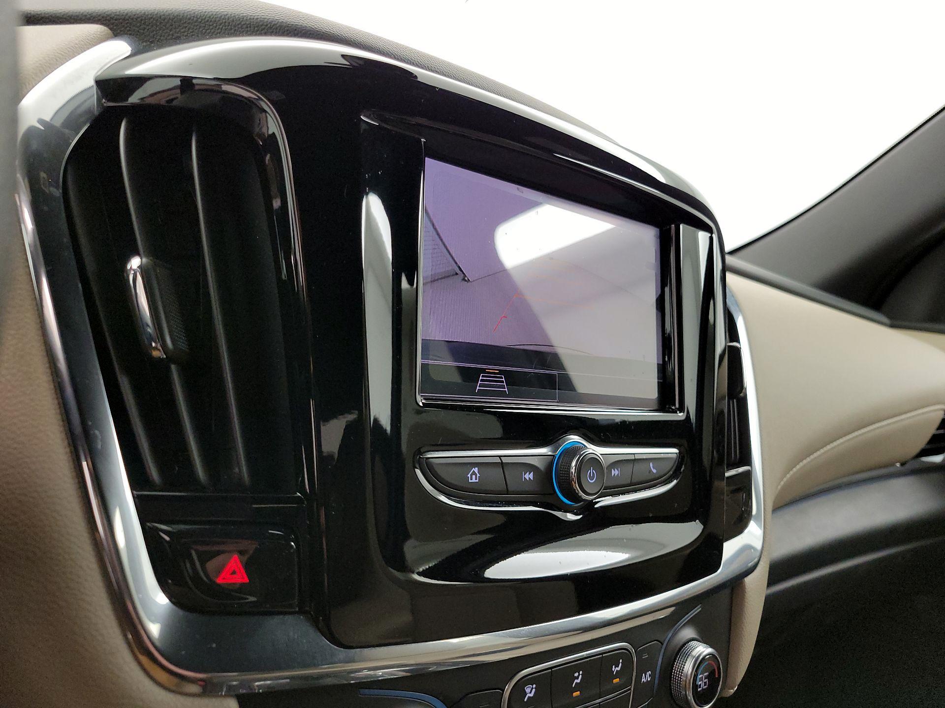 Thumbnail: 2023 Chevrolet Traverse - 15