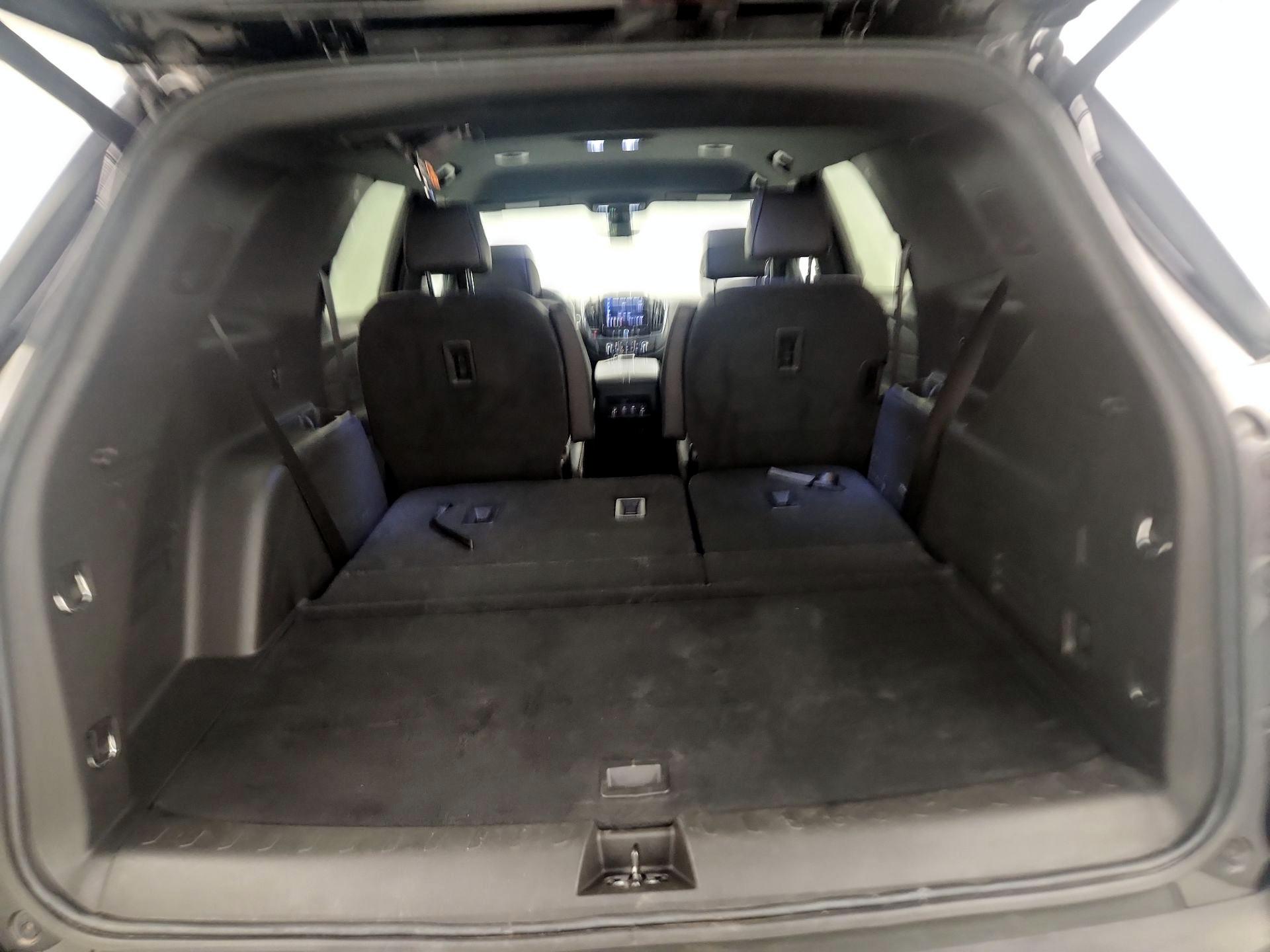 Thumbnail: 2023 Chevrolet Traverse - 20