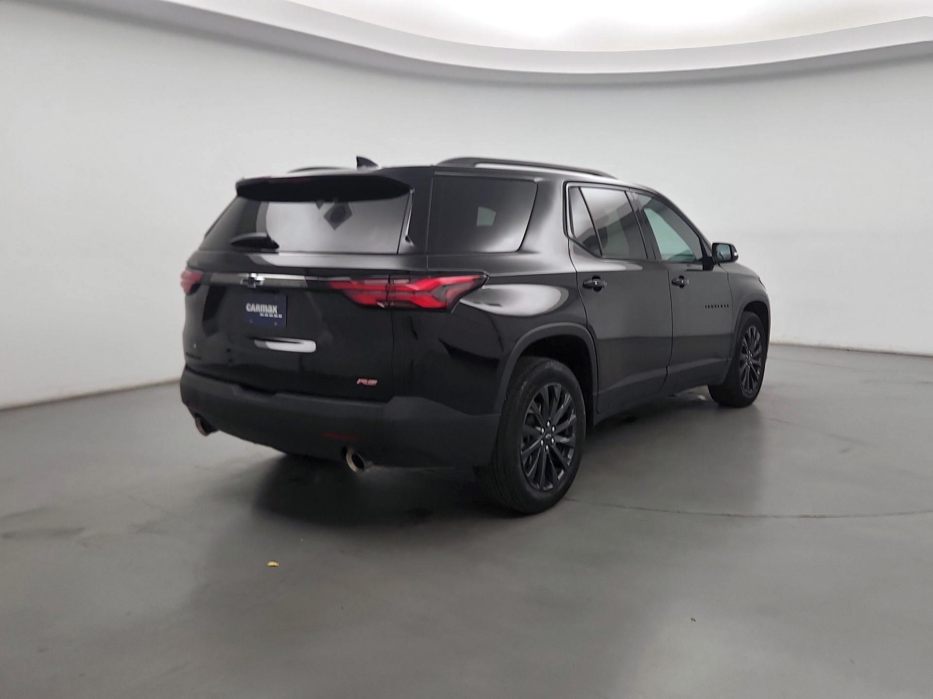 Thumbnail: 2023 Chevrolet Traverse - 5