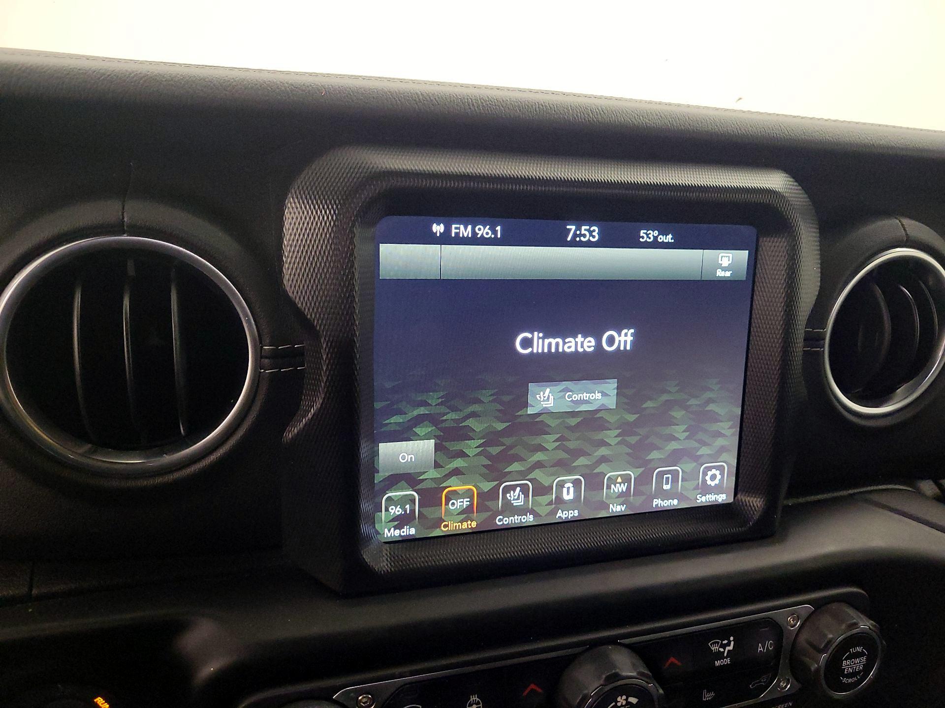 Thumbnail: 2021 Jeep Wrangler - 15