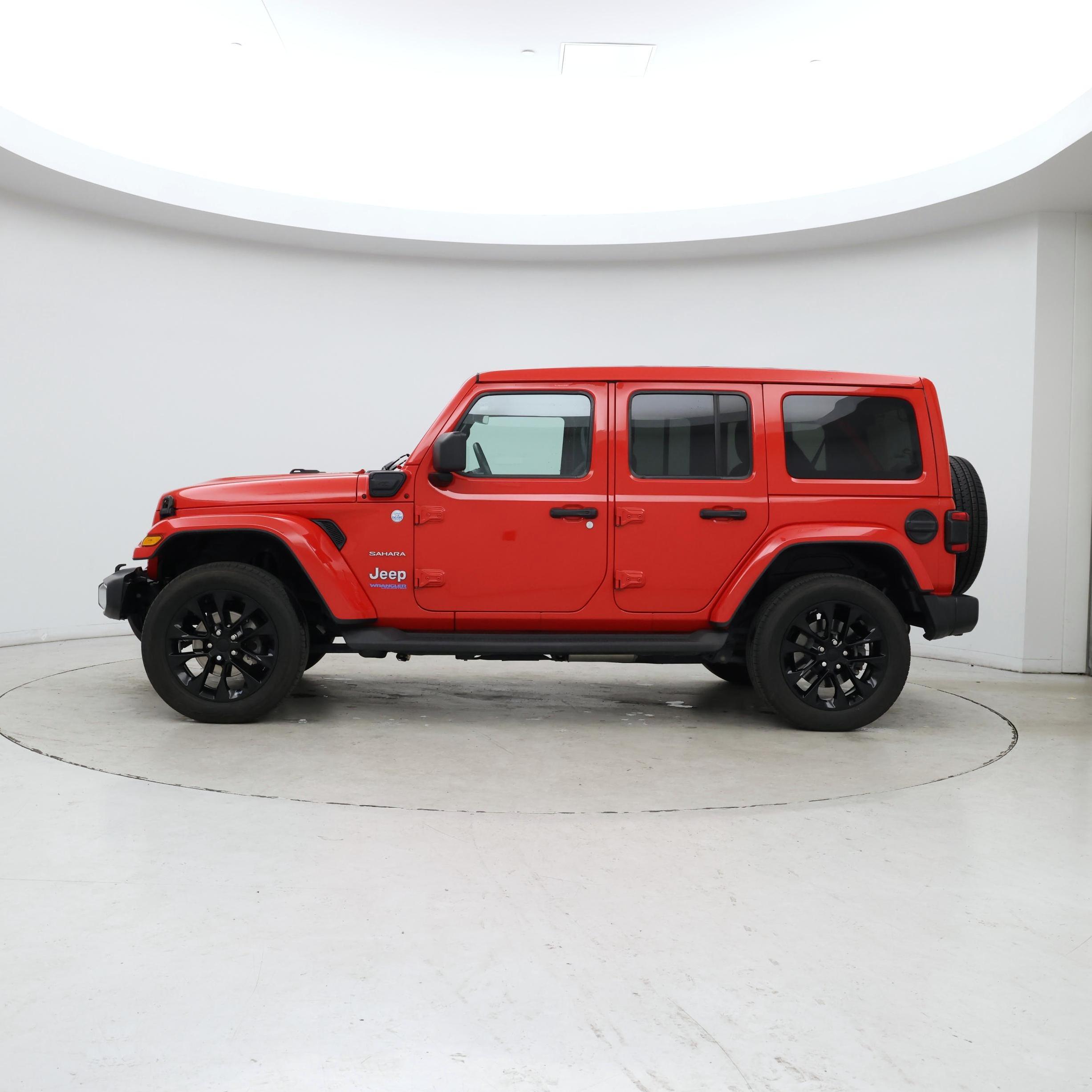 Thumbnail: 2021 Jeep Wrangler - 3