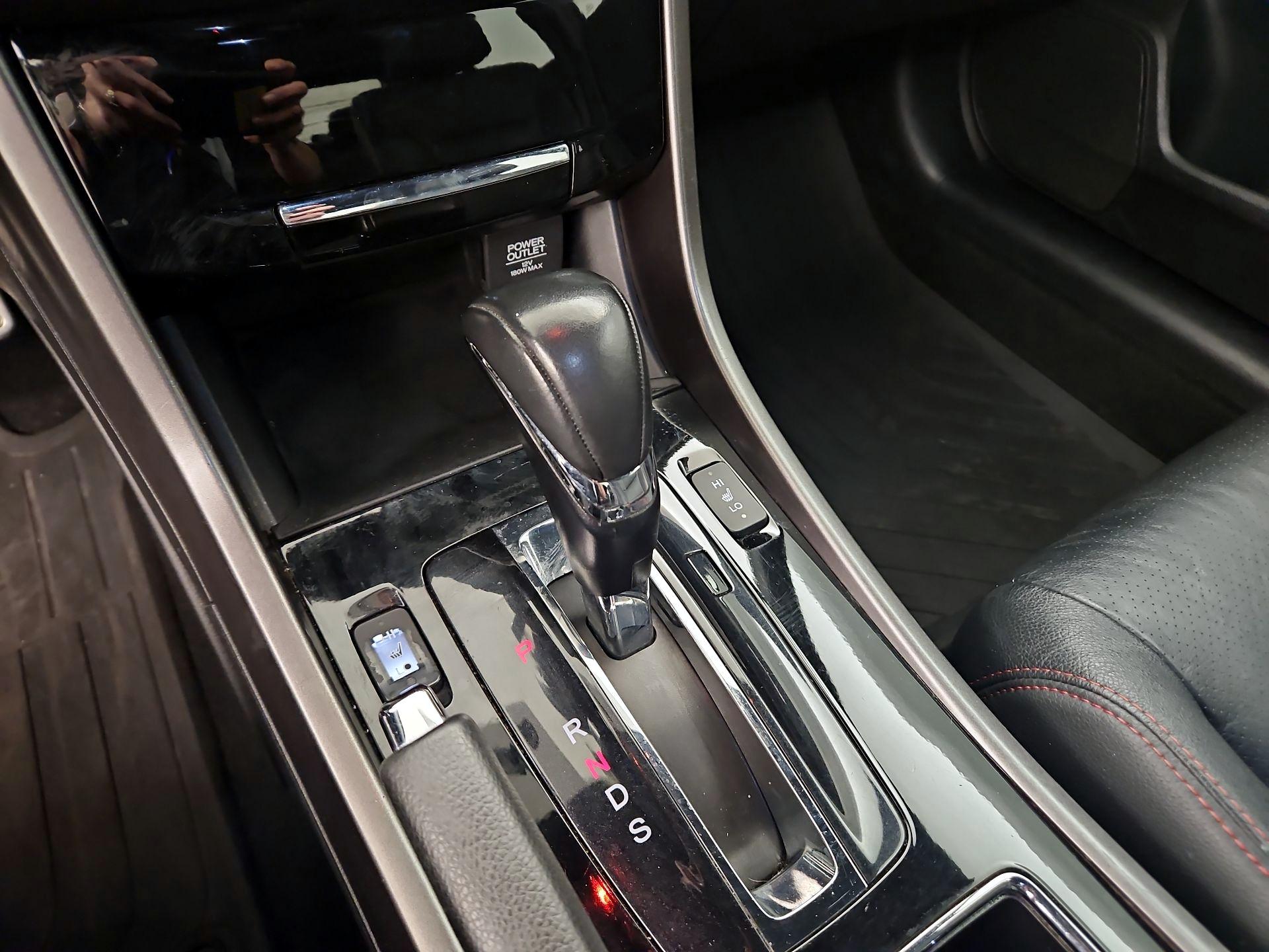 Thumbnail: 2017 Honda Accord - 17