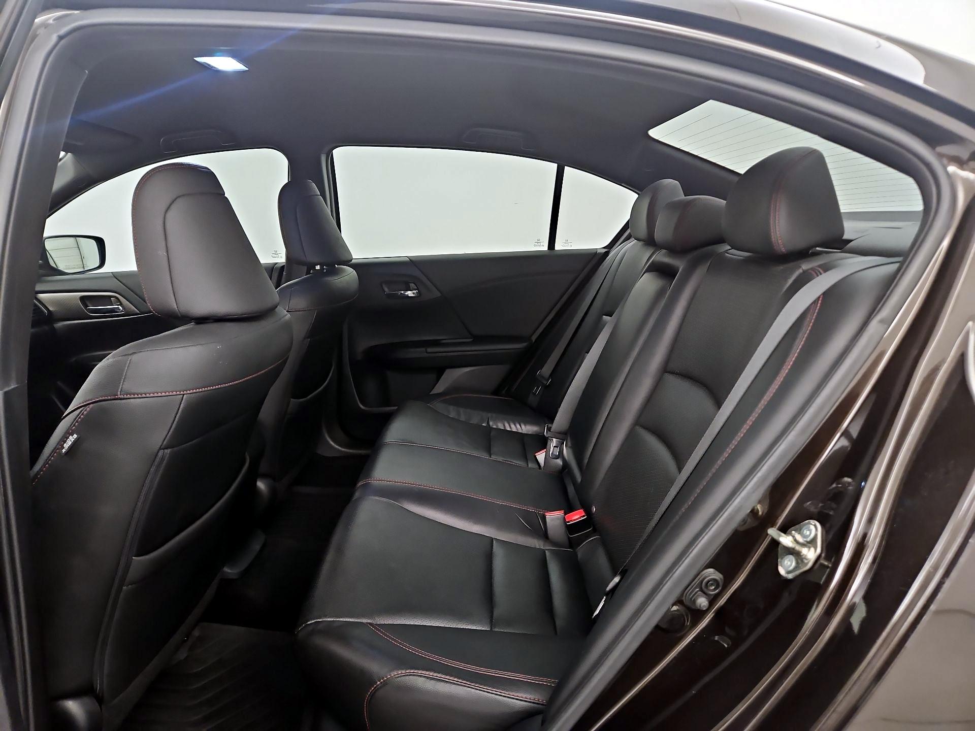 Thumbnail: 2017 Honda Accord - 18