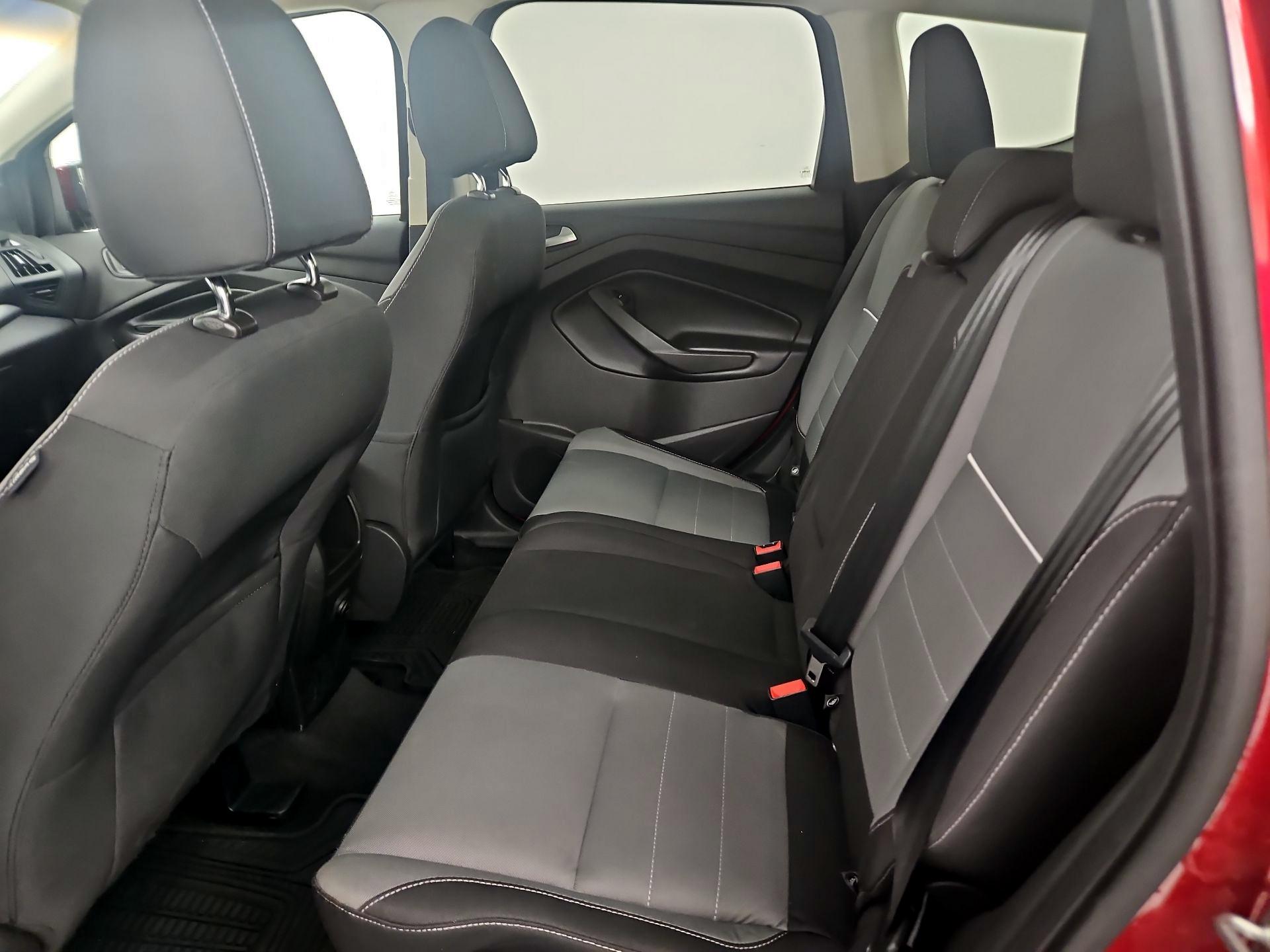 Thumbnail: 2015 Ford Escape - 17