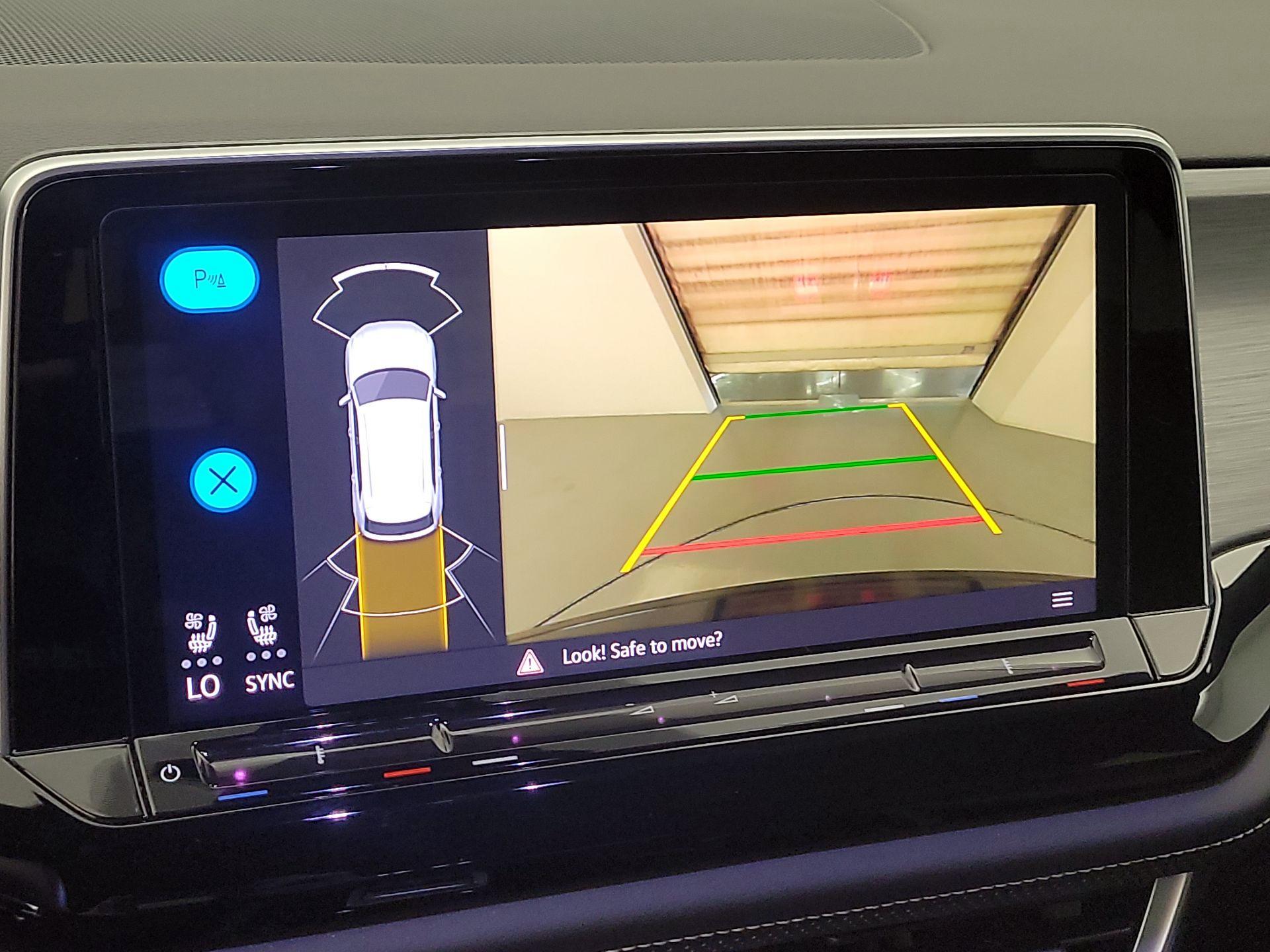 Thumbnail: 2024 Volkswagen Atlas - 14