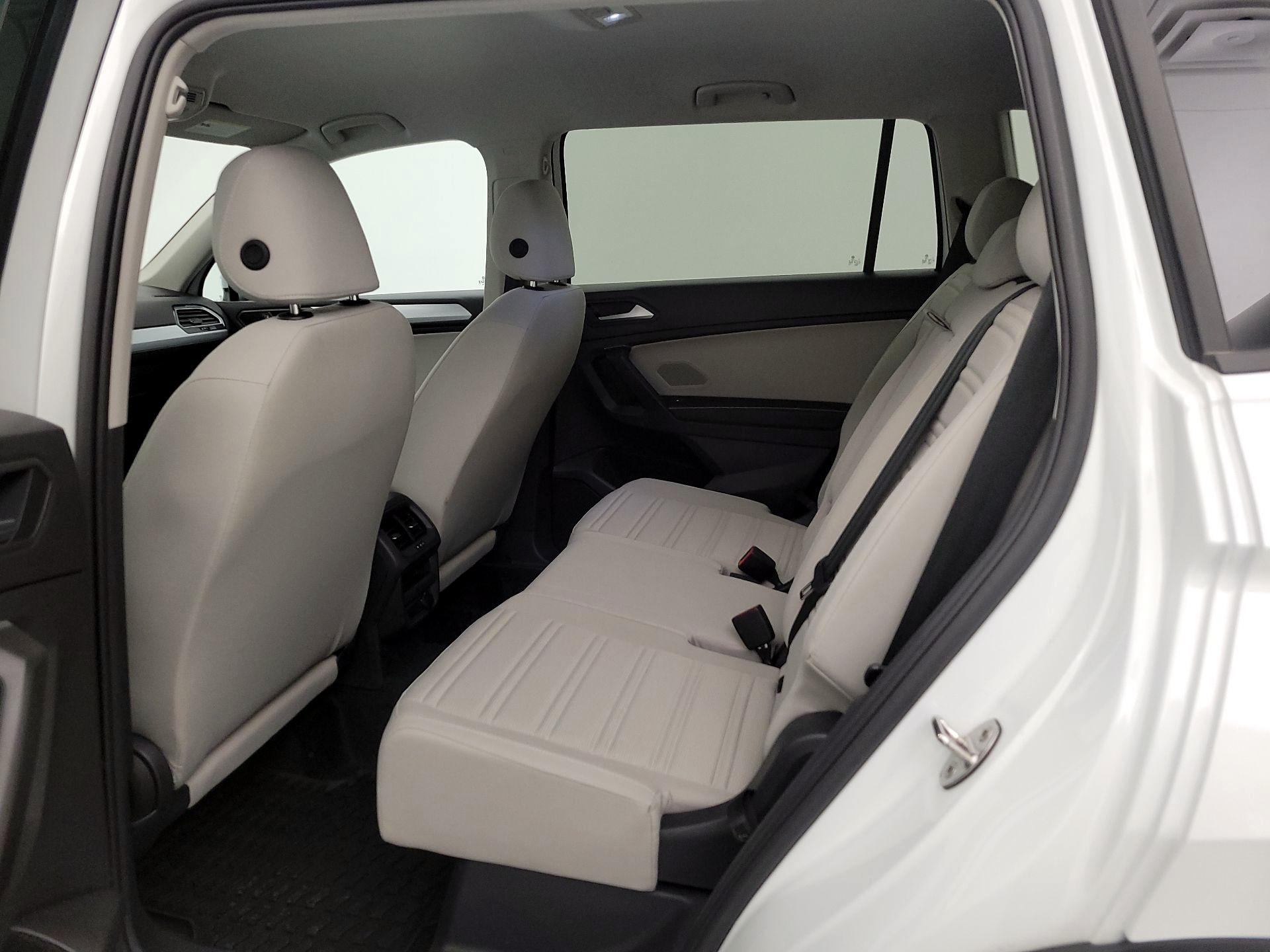 Thumbnail: 2024 Volkswagen Tiguan - 19