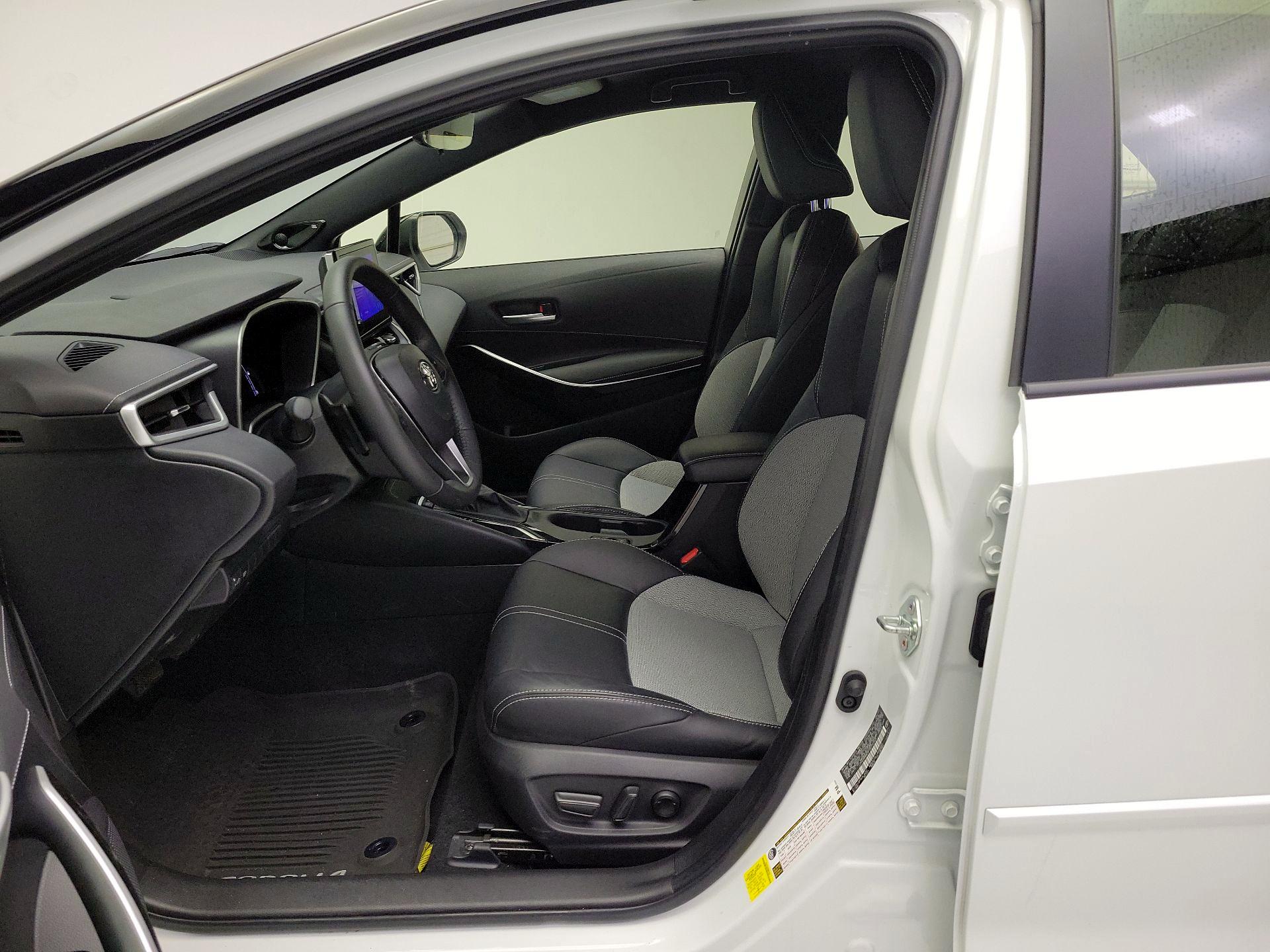 Thumbnail: 2023 Toyota Corolla - 11