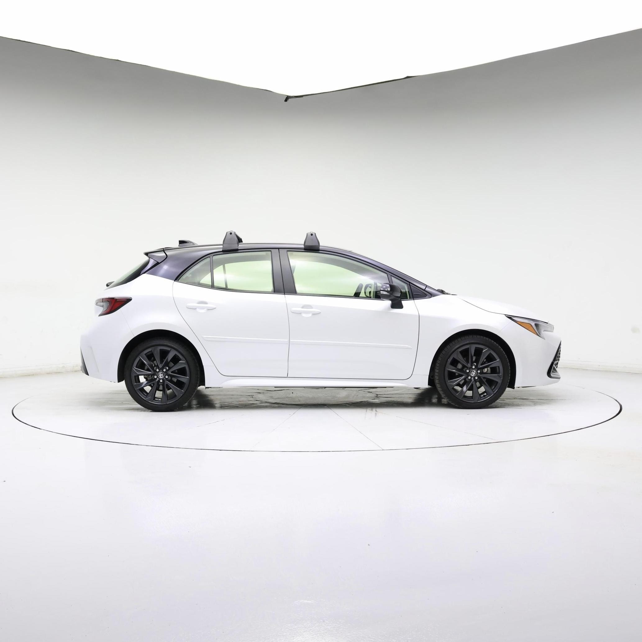 Thumbnail: 2023 Toyota Corolla - 7