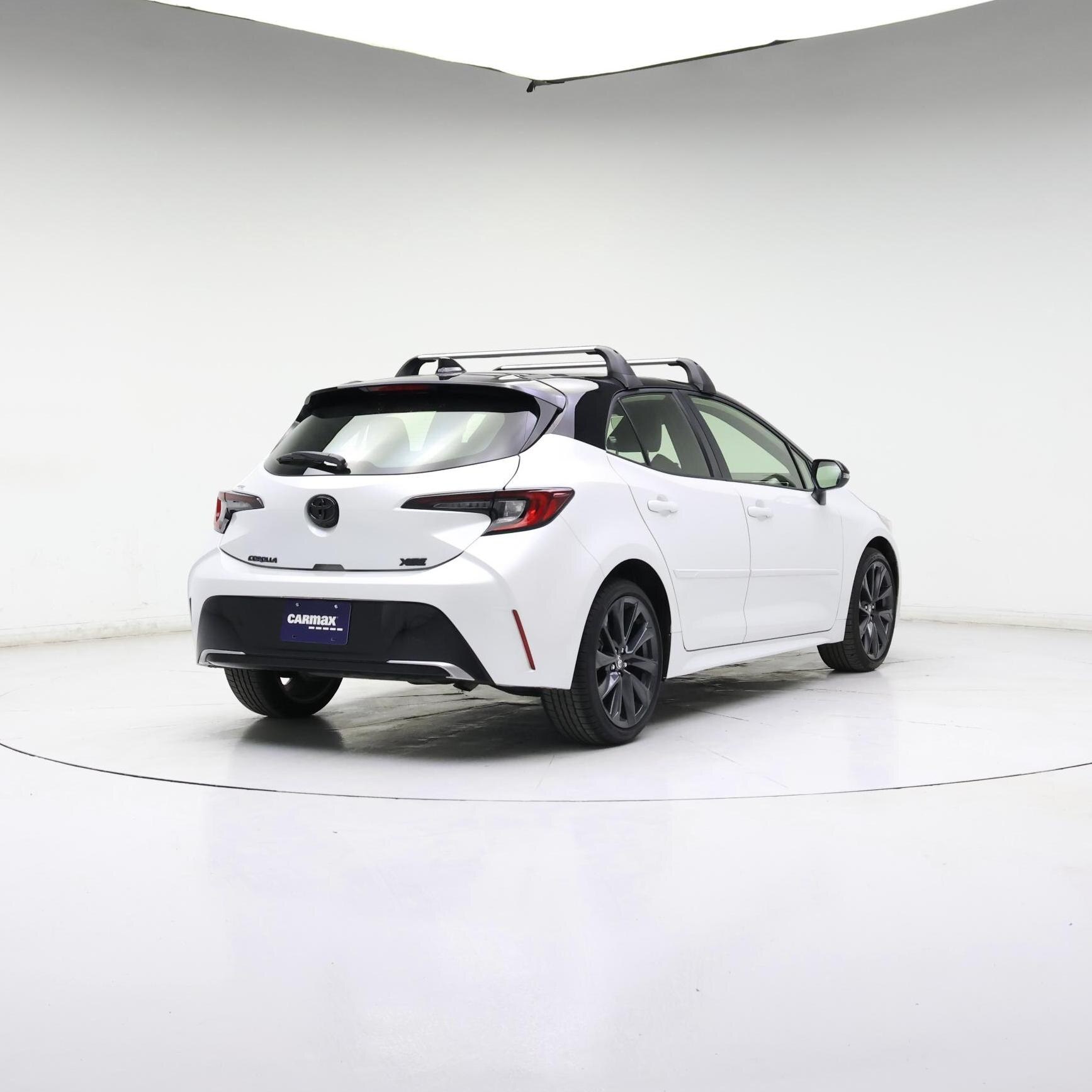 Thumbnail: 2023 Toyota Corolla - 8