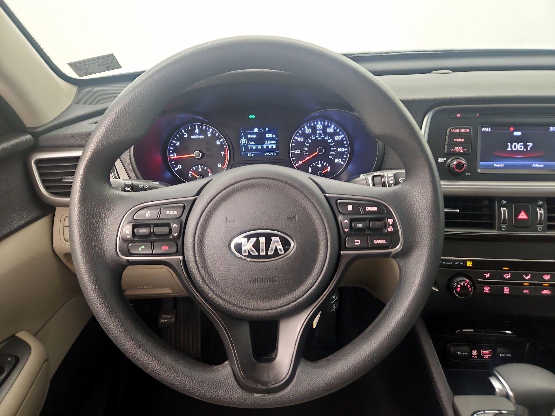 Thumbnail: 2016 Kia Optima - 10