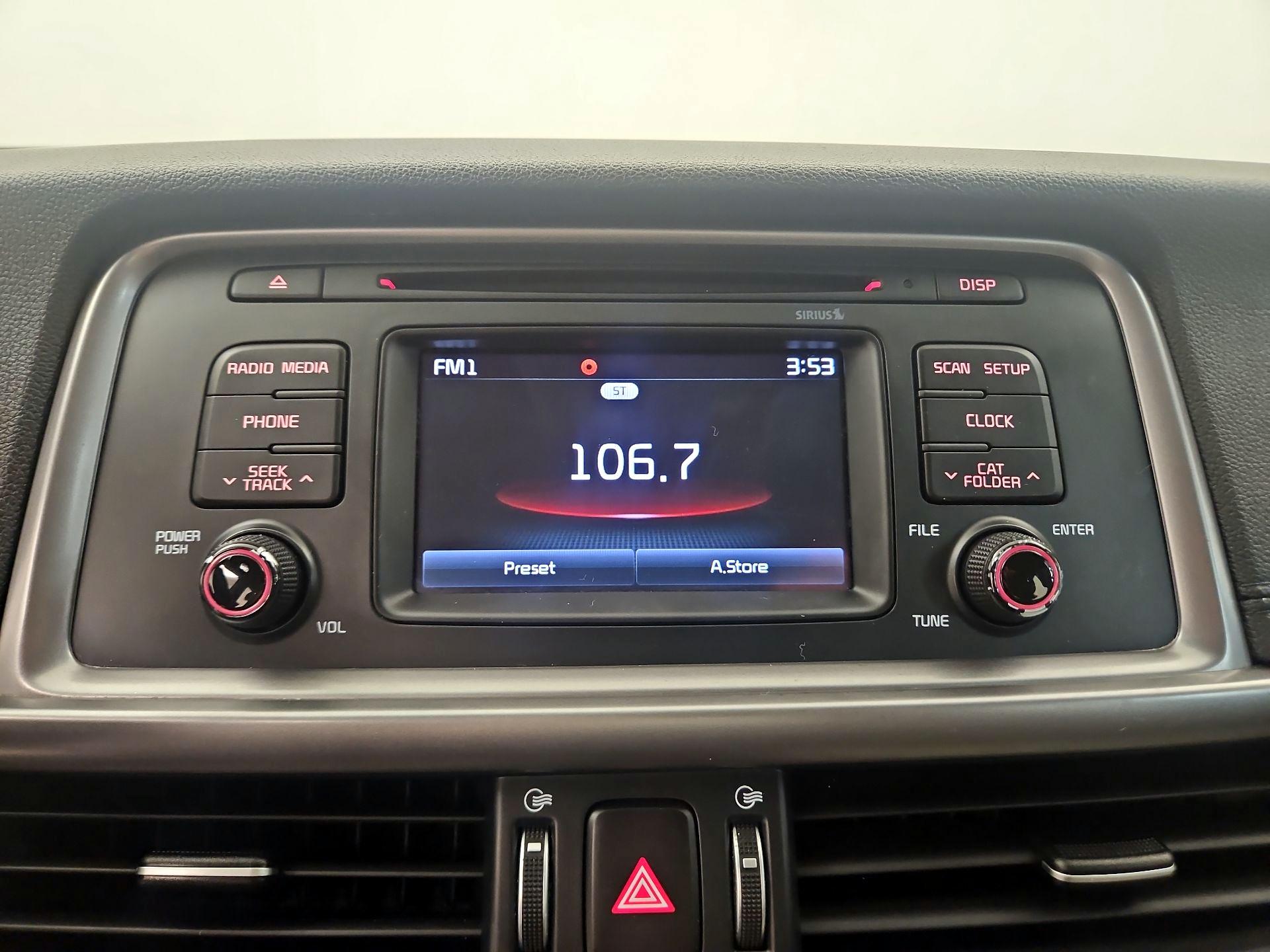 Thumbnail: 2016 Kia Optima - 15