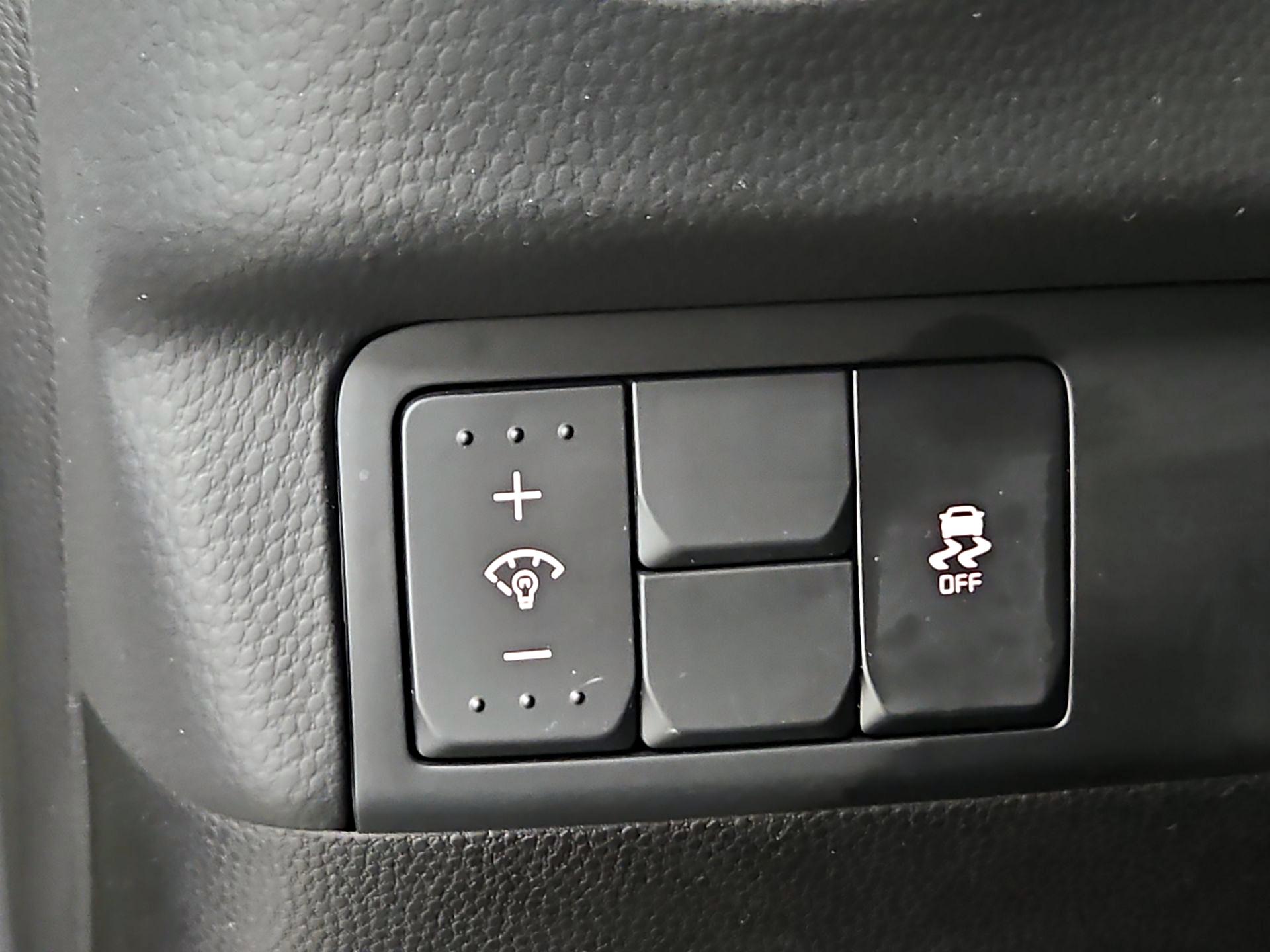 Thumbnail: 2016 Kia Soul - 13