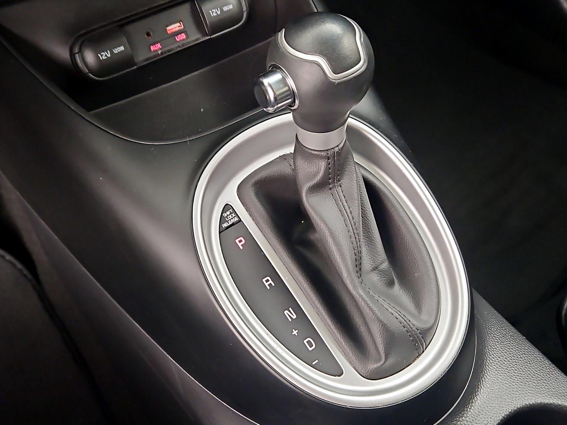 Thumbnail: 2016 Kia Soul - 16