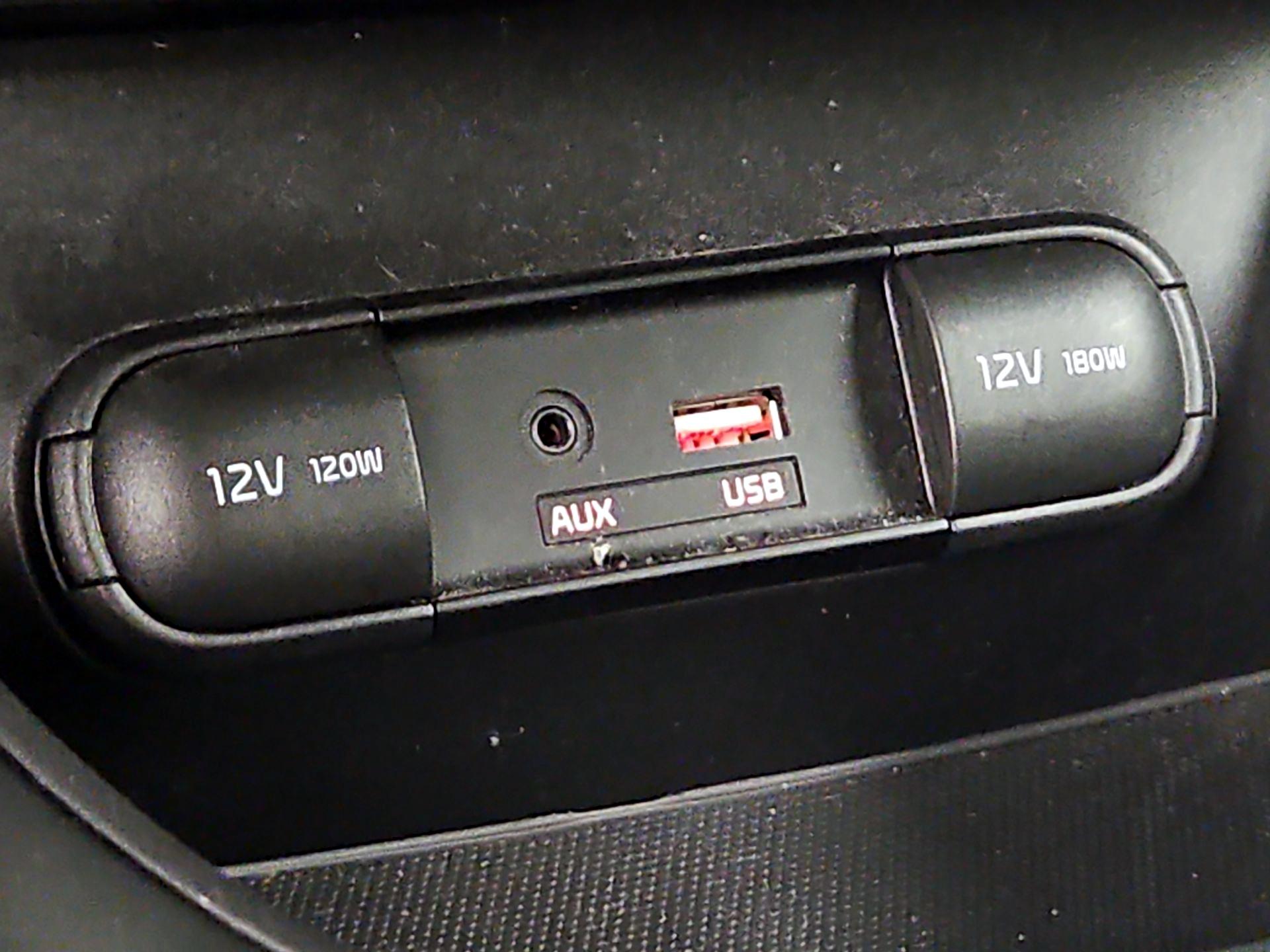 Thumbnail: 2016 Kia Soul - 17