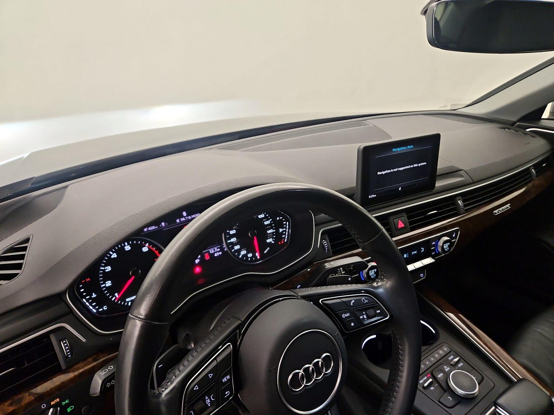 Thumbnail: 2019 Audi A4 - 9