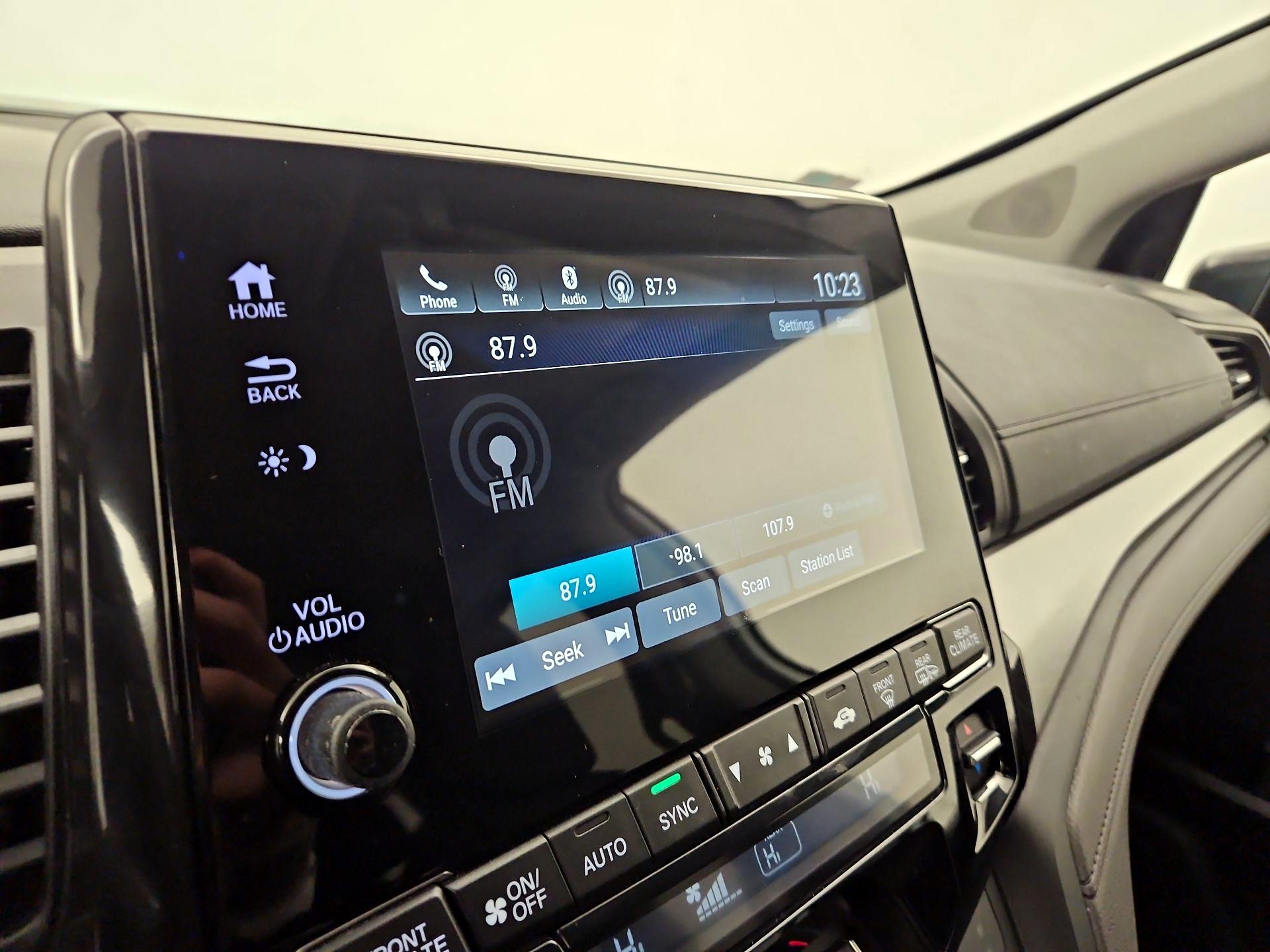 Thumbnail: 2021 Honda Odyssey - 15