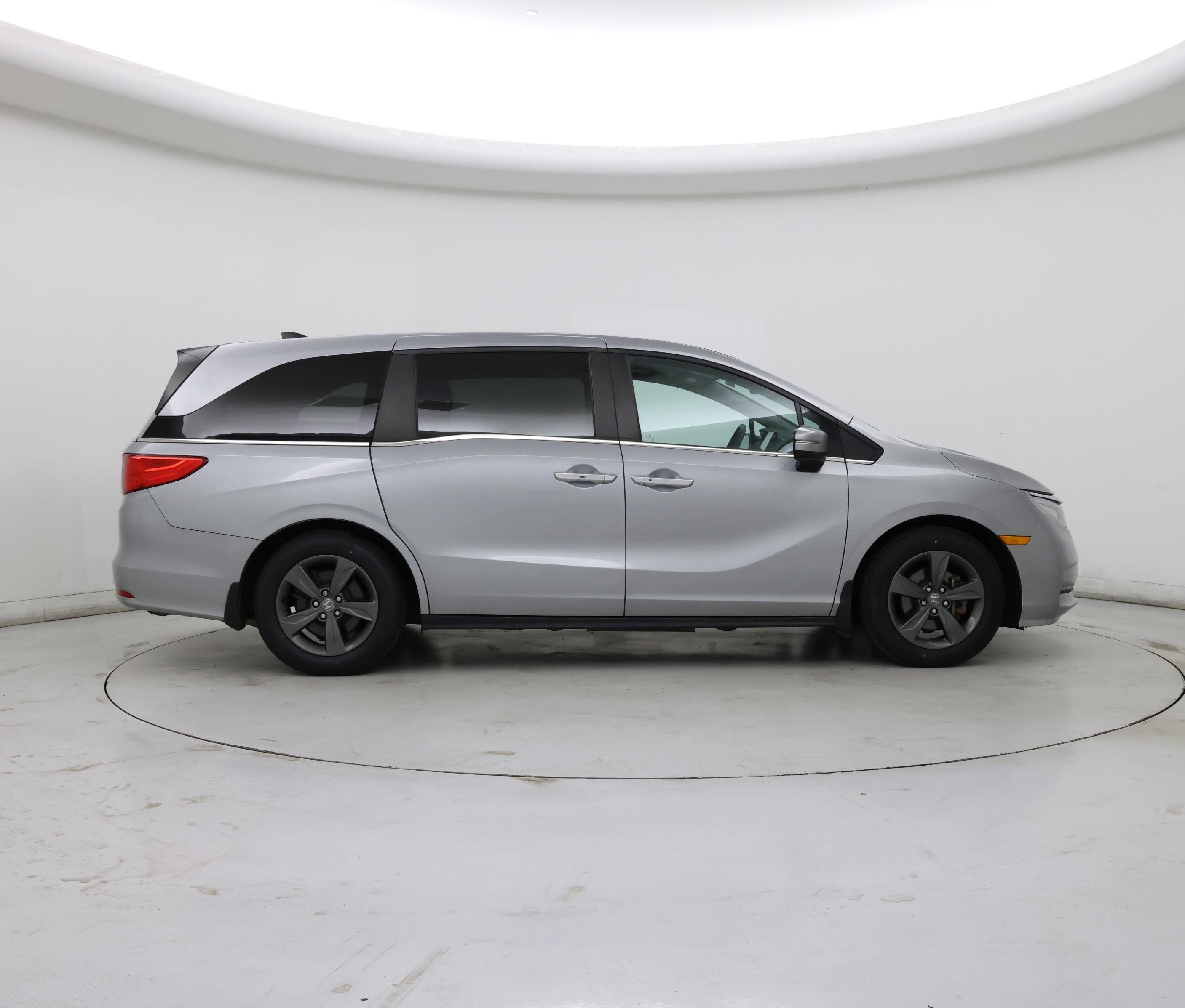 Thumbnail: 2021 Honda Odyssey - 7