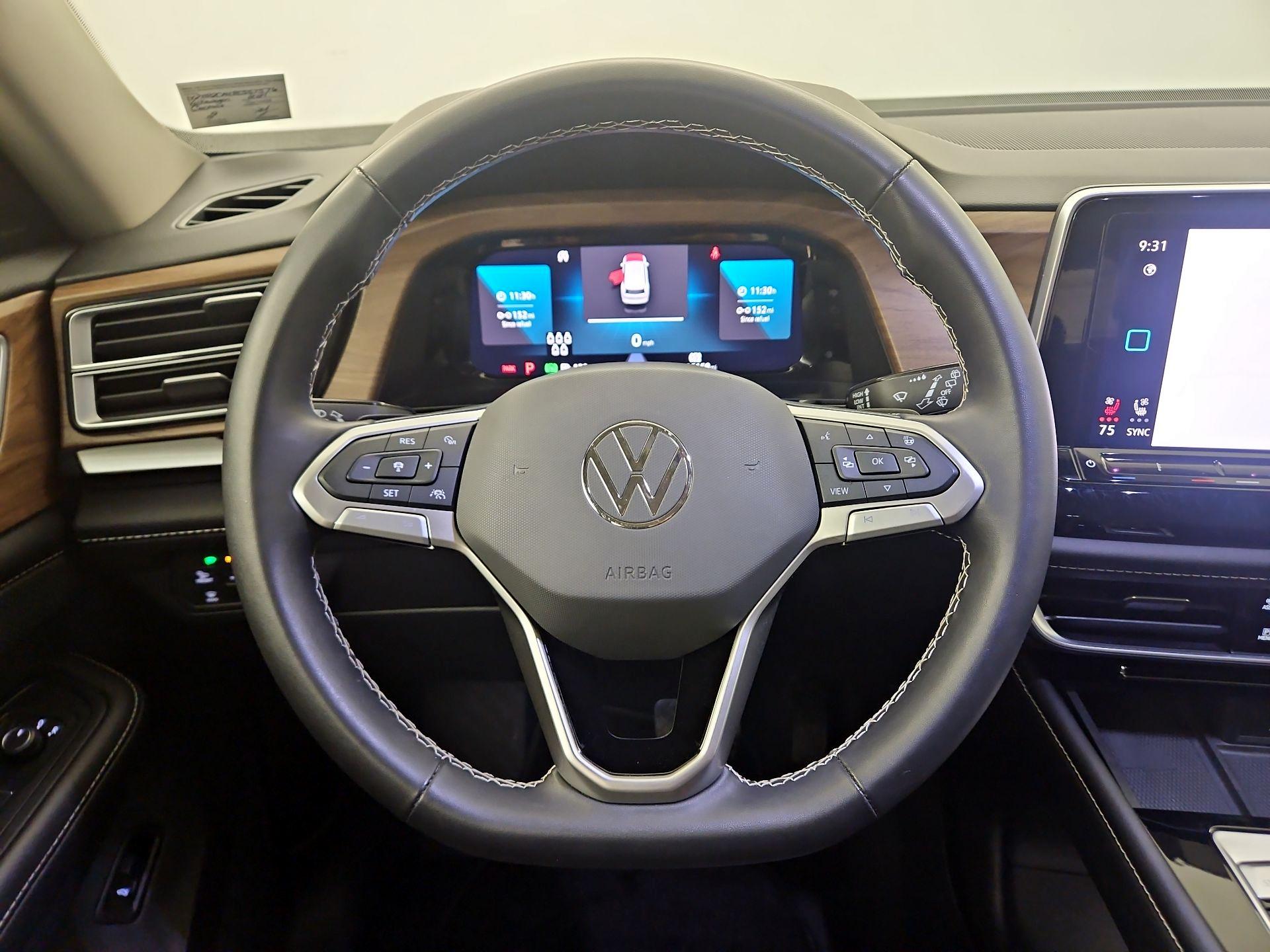 Thumbnail: 2024 Volkswagen Atlas - 10