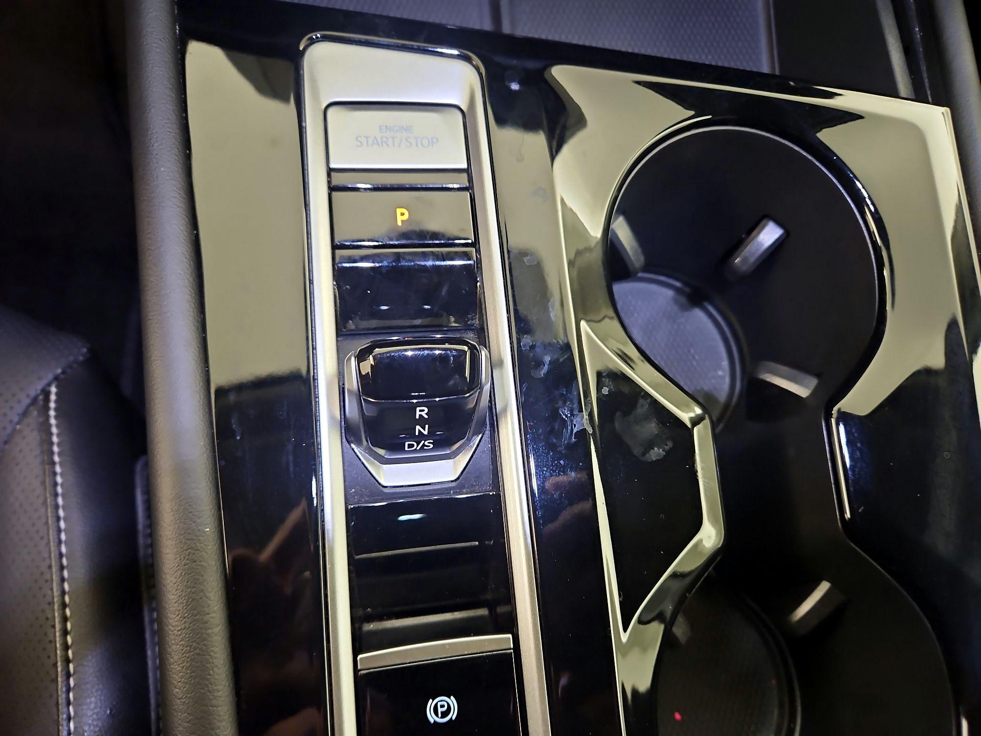 Thumbnail: 2024 Volkswagen Atlas - 17