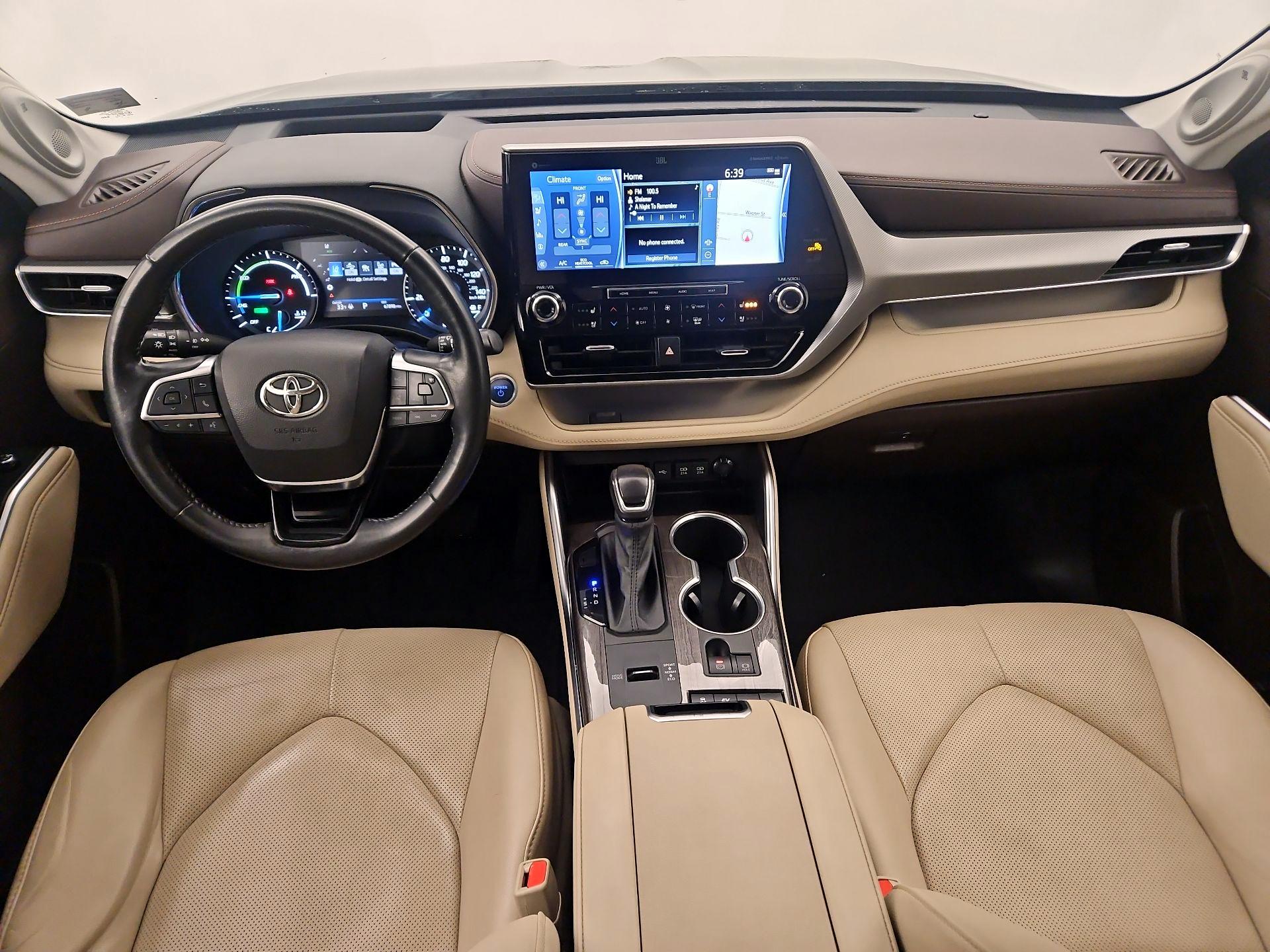 Thumbnail: 2021 Toyota Highlander - 9