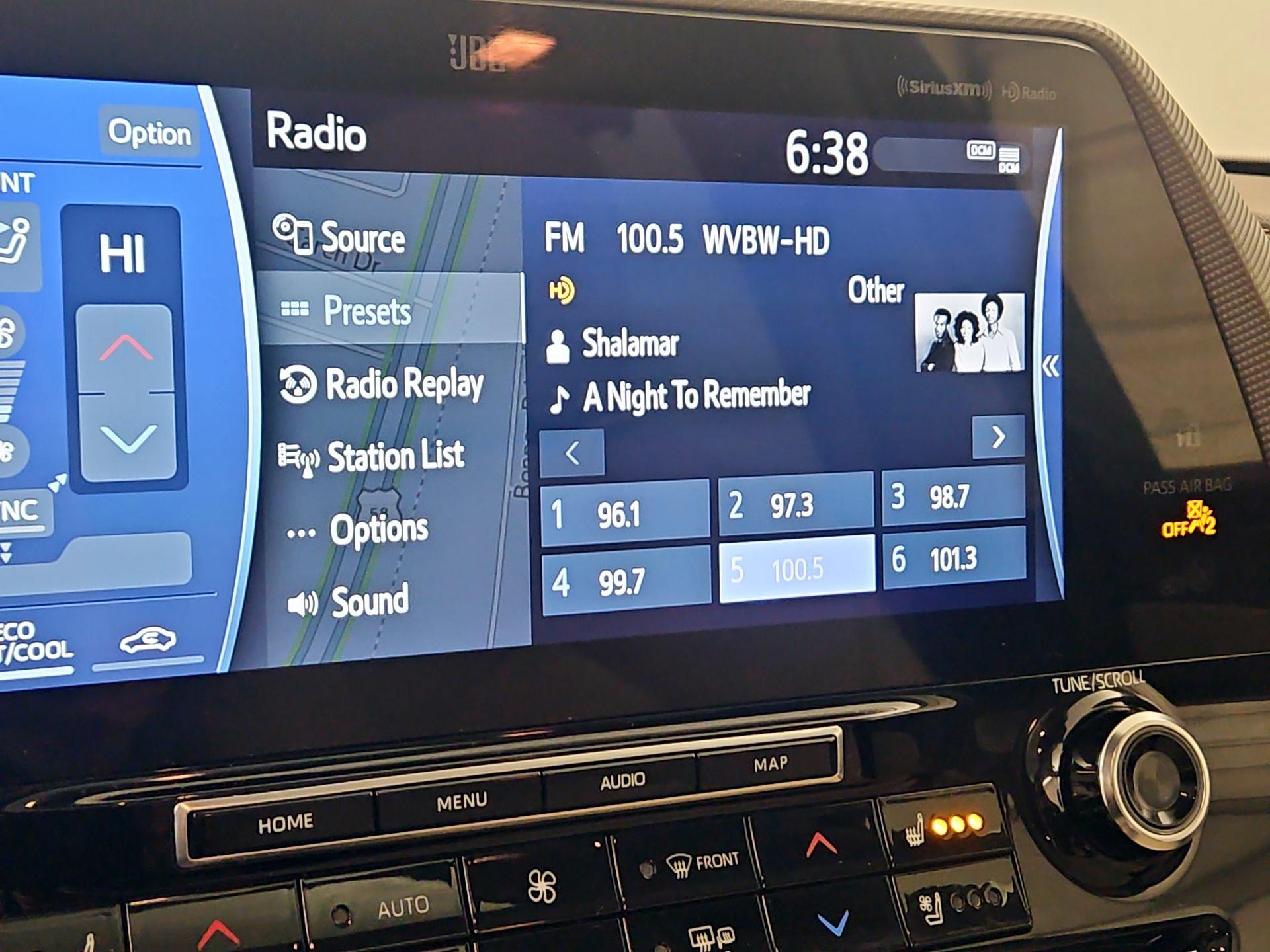 Thumbnail: 2021 Toyota Highlander - 16