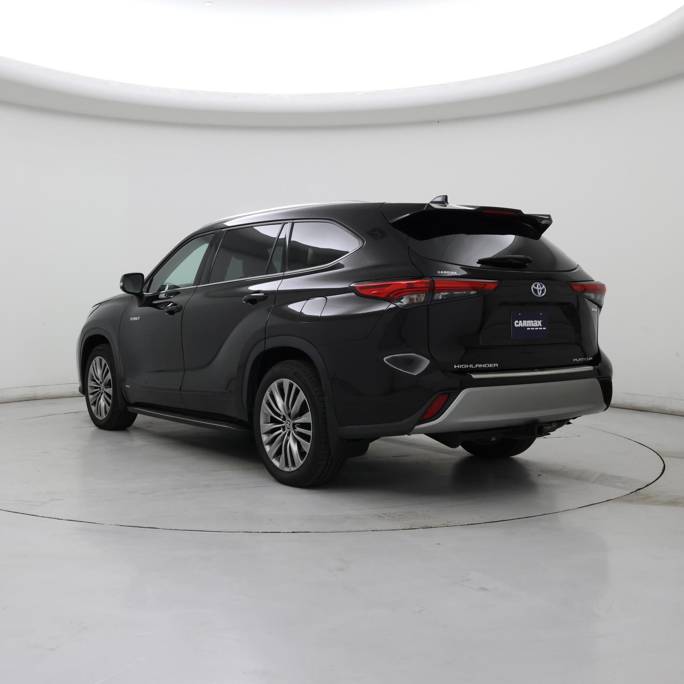 Thumbnail: 2021 Toyota Highlander - 2