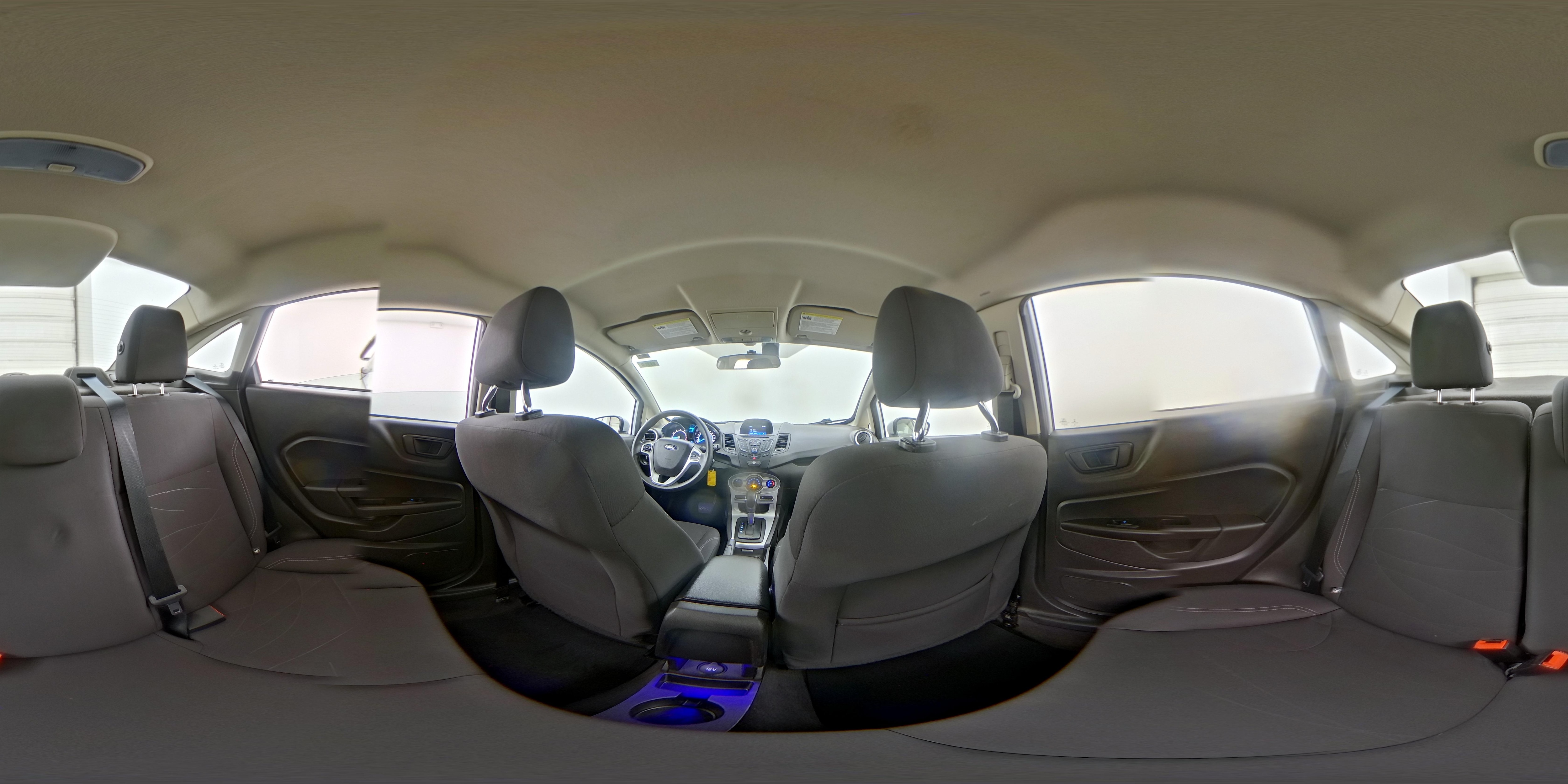 2018 Ford Fiesta SE - Photo 25
