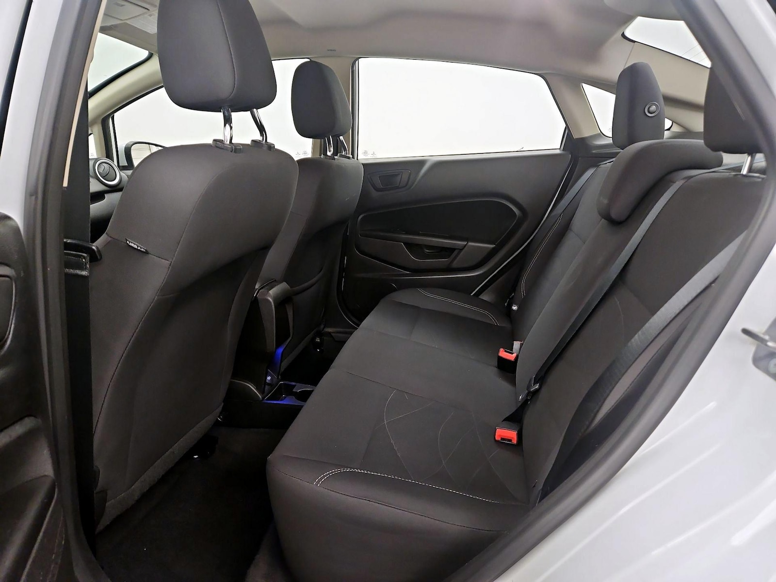 2018 Ford Fiesta SE - Photo 20