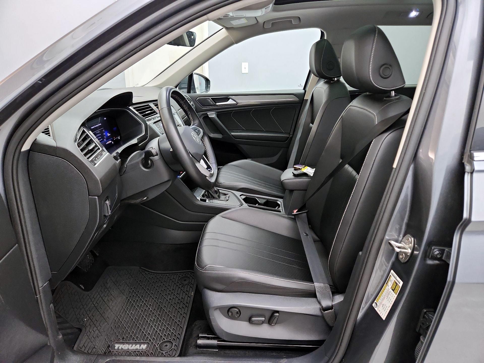 Thumbnail: 2024 Volkswagen Tiguan - 11