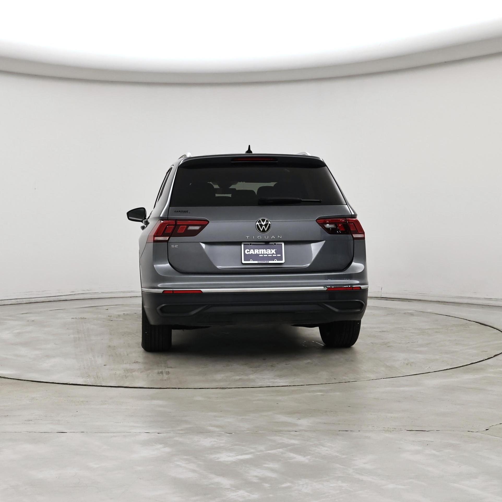 Thumbnail: 2024 Volkswagen Tiguan - 6