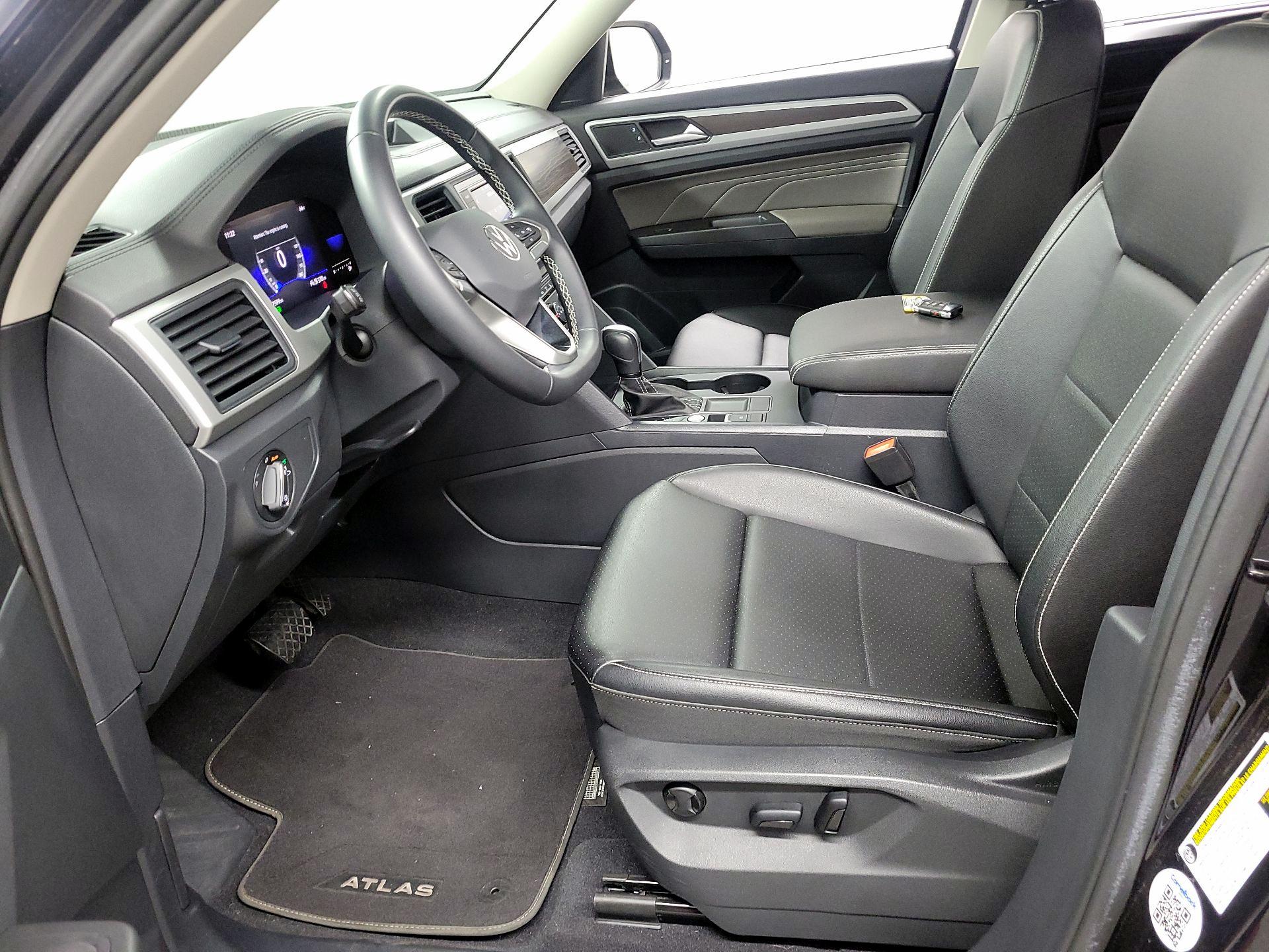 Thumbnail: 2023 Volkswagen Atlas - 11