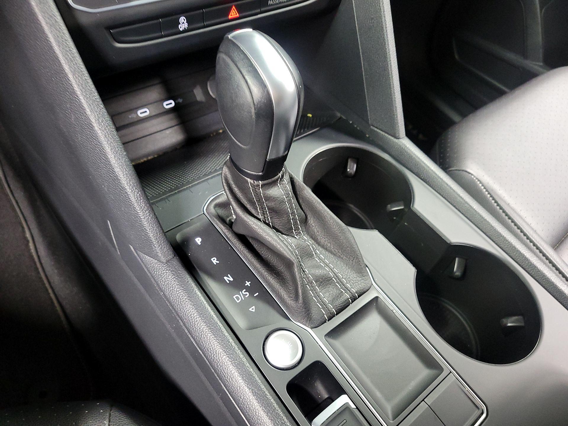 Thumbnail: 2023 Volkswagen Atlas - 15