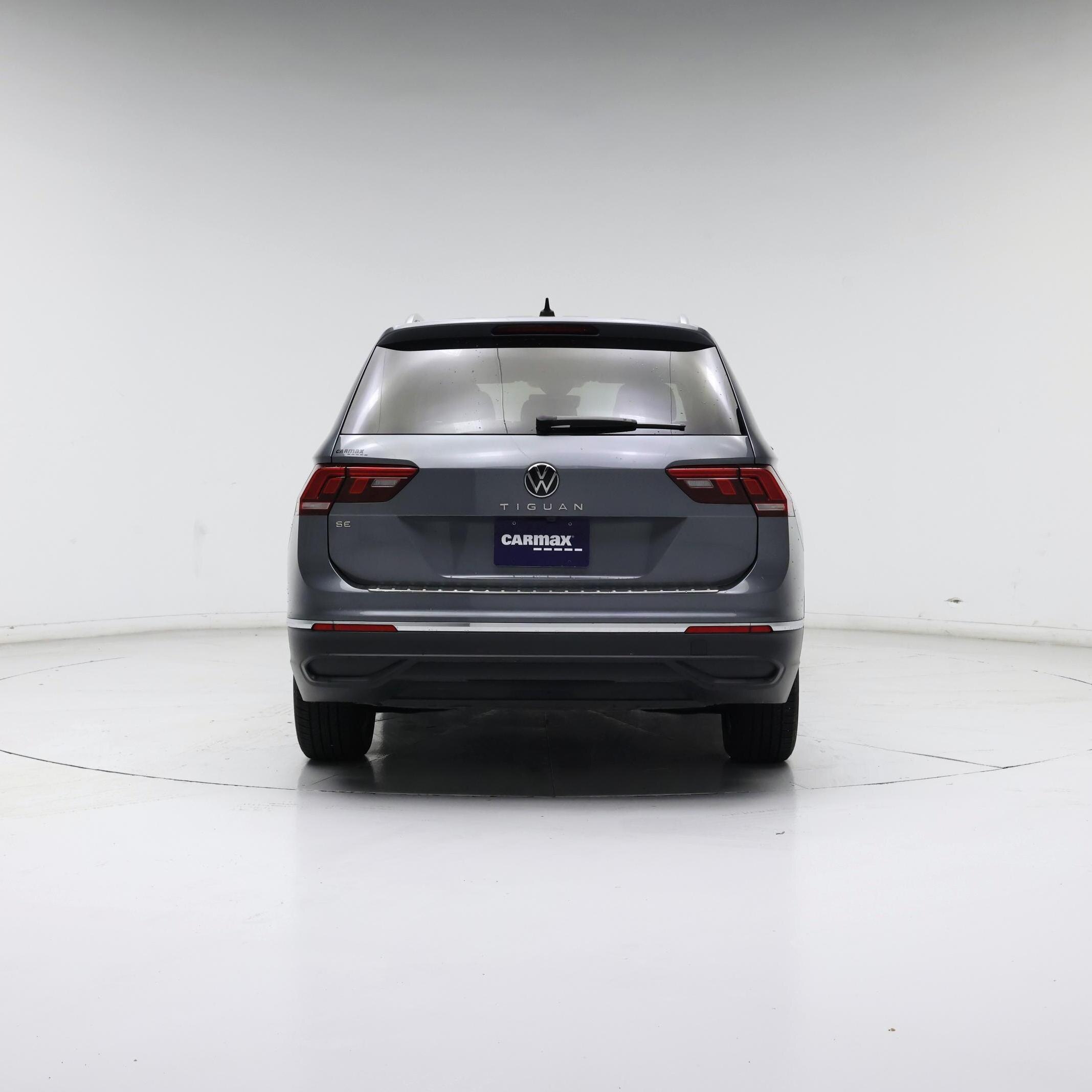 Thumbnail: 2023 Volkswagen Tiguan - 6