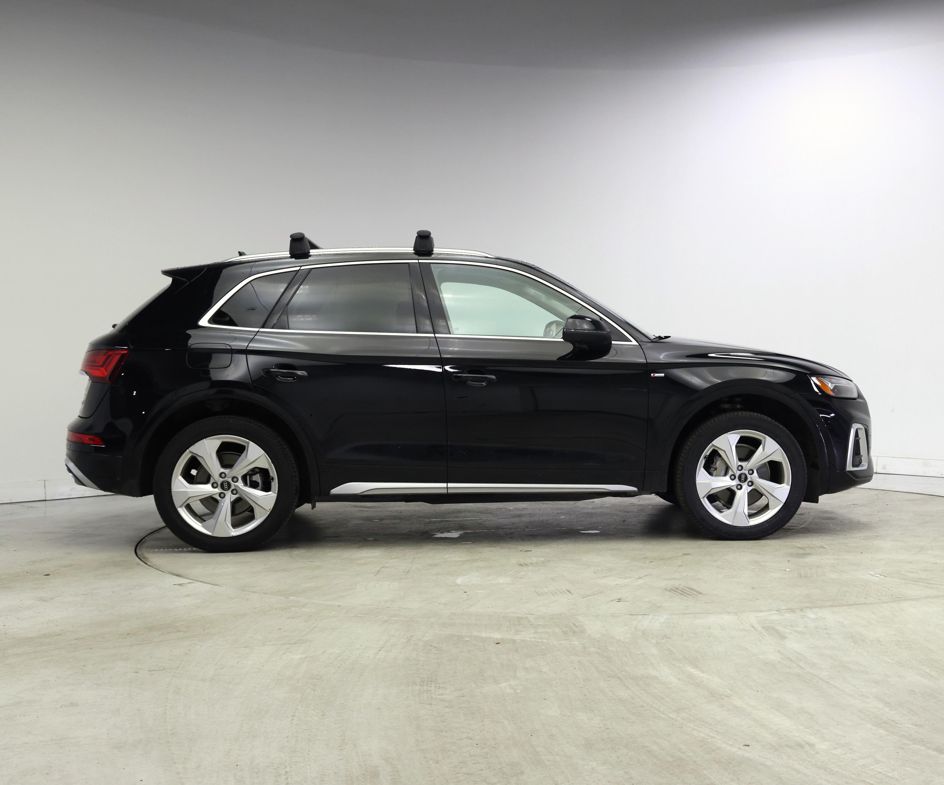 Thumbnail: 2022 Audi Q5 - 7