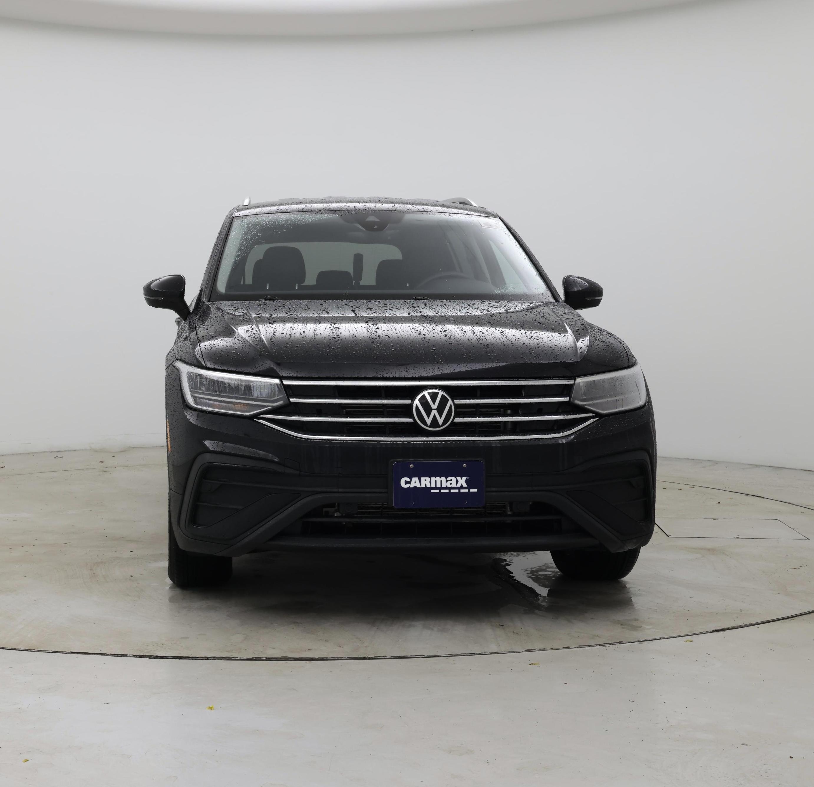 Thumbnail: 2023 Volkswagen Tiguan - 5