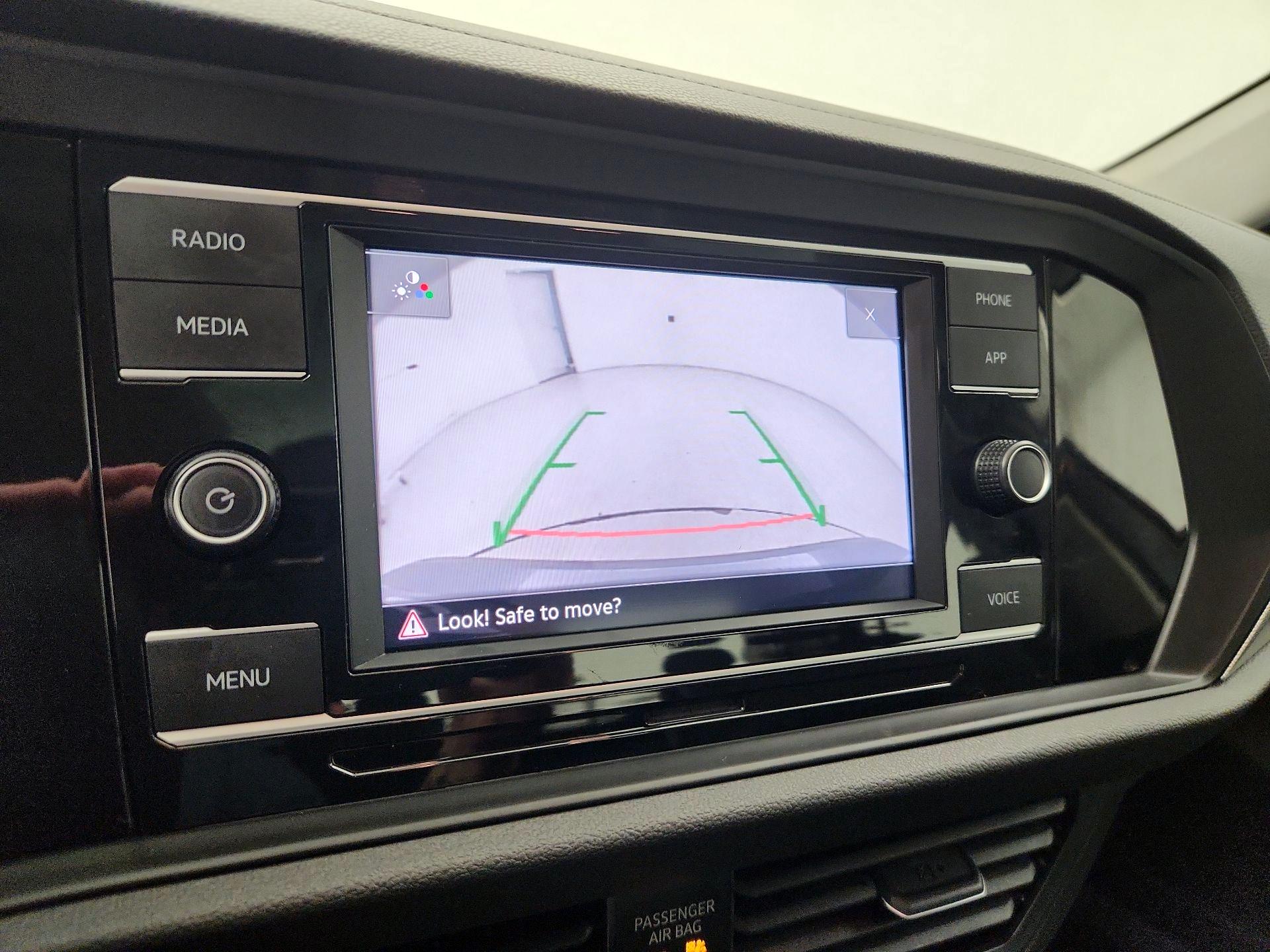 Thumbnail: 2021 Volkswagen Jetta - 14