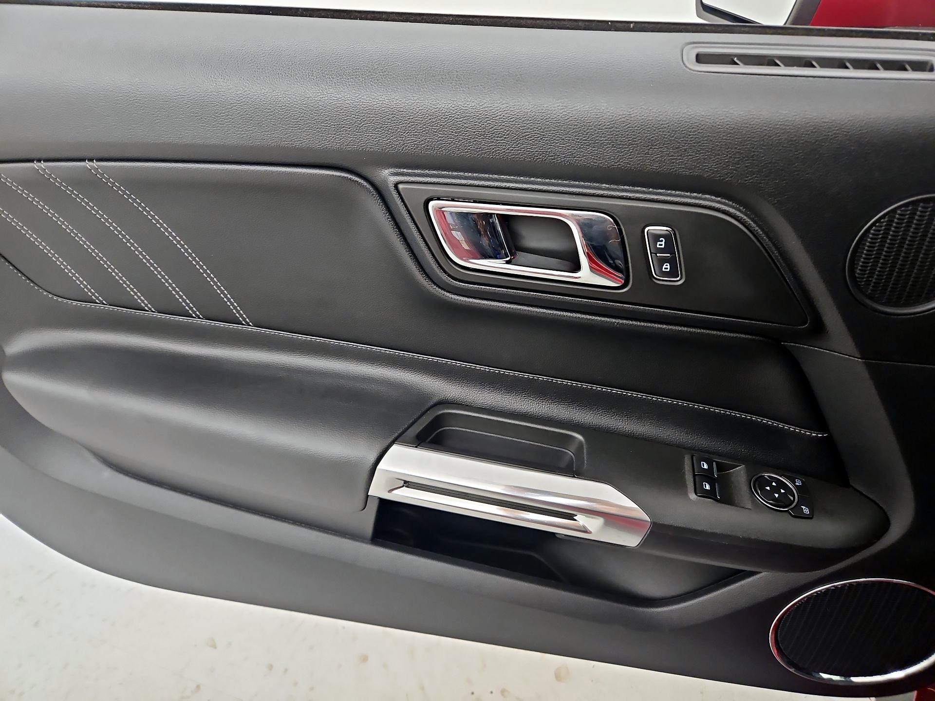 Thumbnail: 2016 Ford Mustang - 12