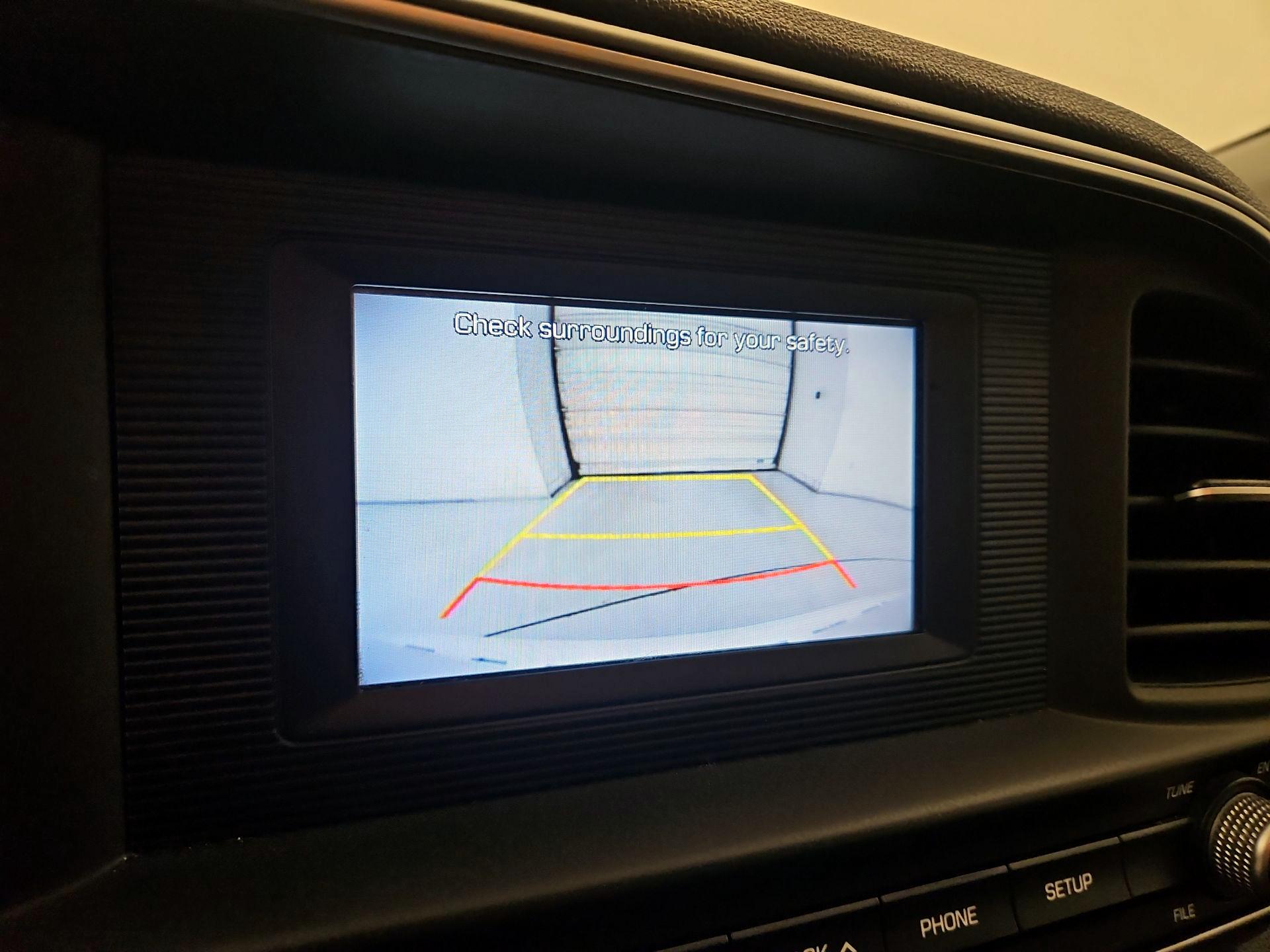 Thumbnail: 2020 Hyundai Elantra - 14