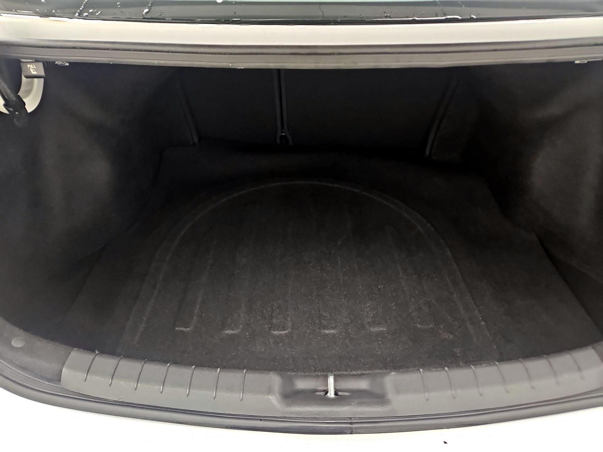 Thumbnail: 2020 Hyundai Elantra - 20