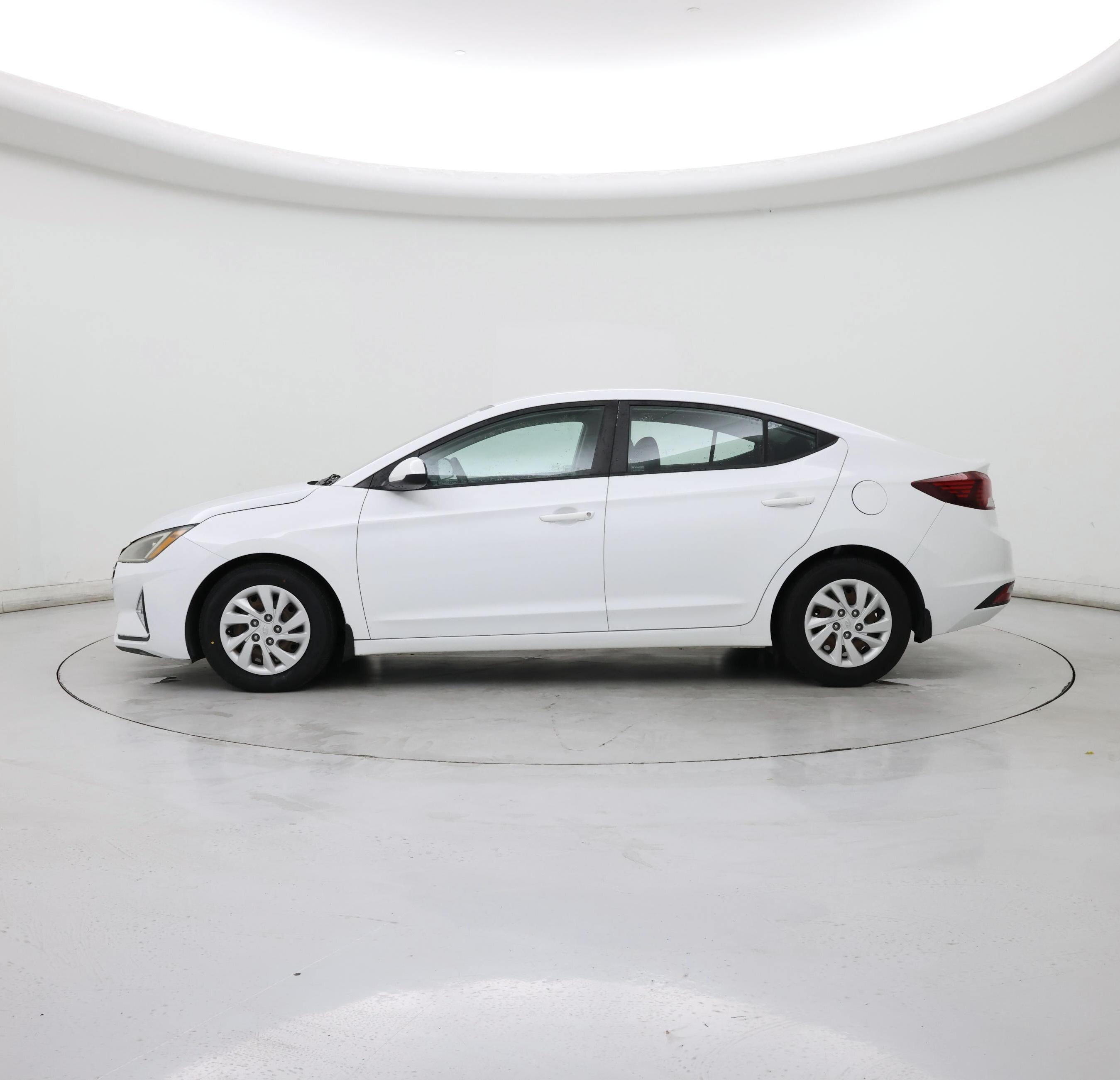 Thumbnail: 2020 Hyundai Elantra - 3